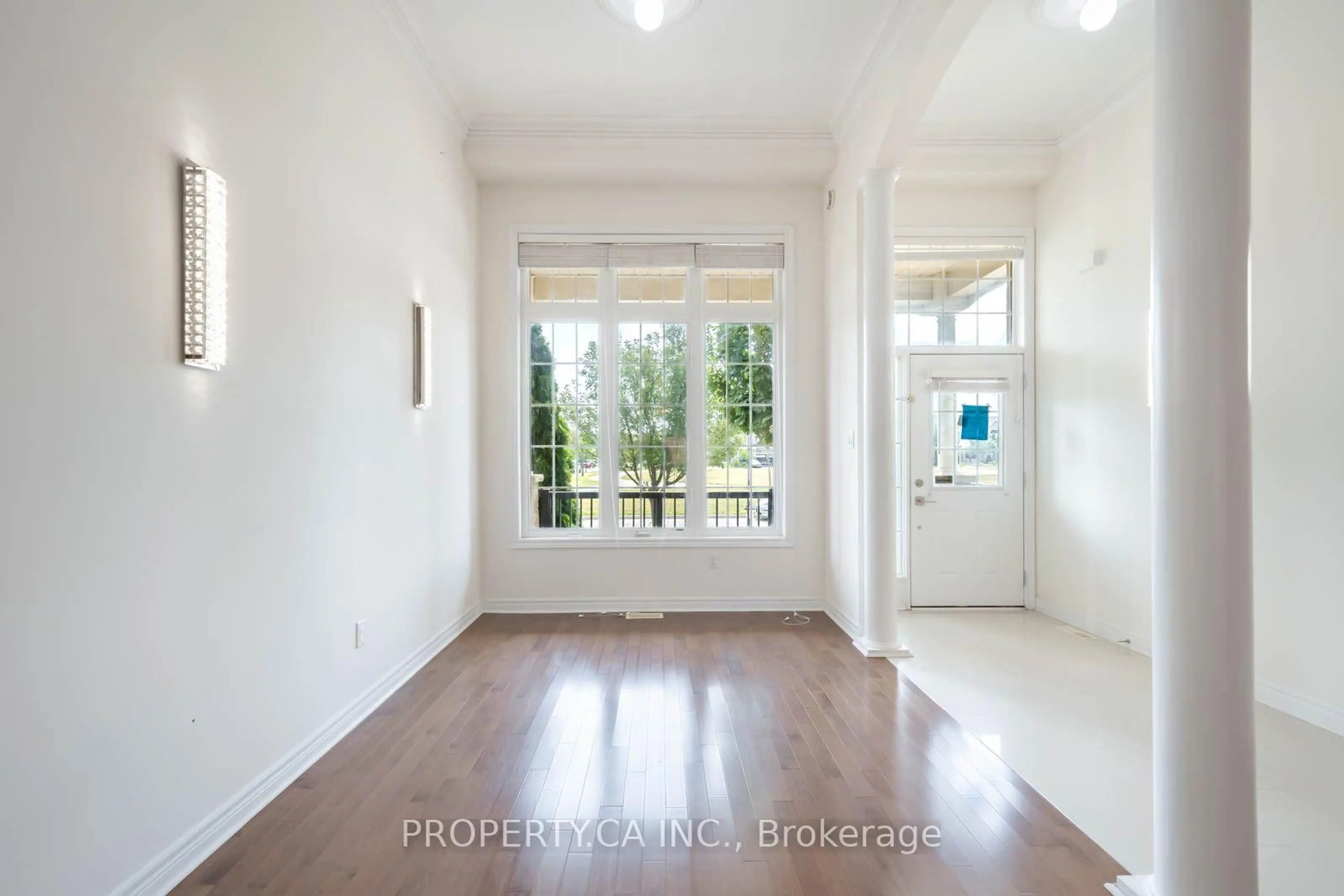 Indoor entryway for 3 Shortreed Grve, Brampton Ontario L6R 0R6