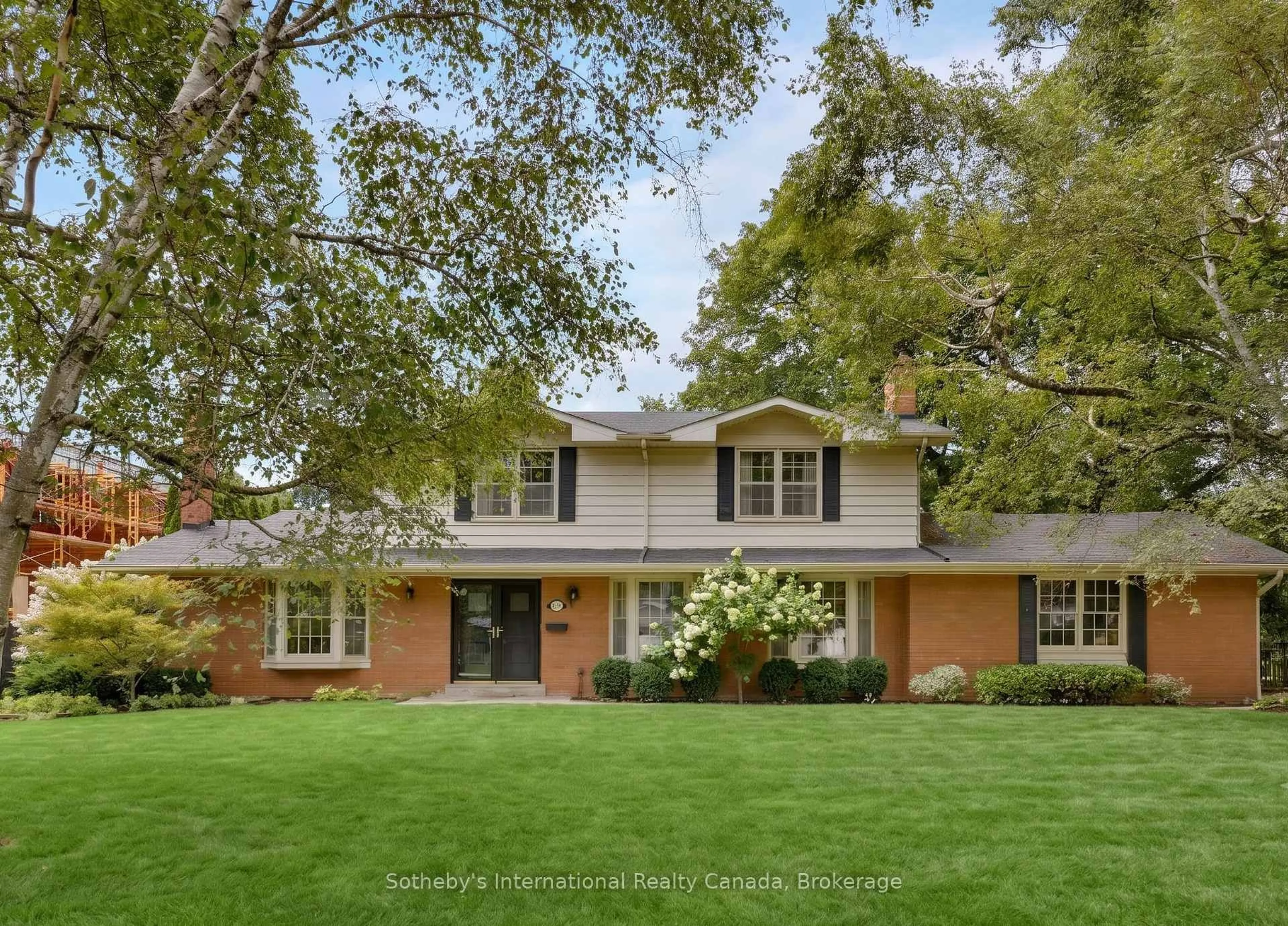 Home with brick exterior material, street for 174 Claxton Dr, Oakville Ontario L6J 4N9