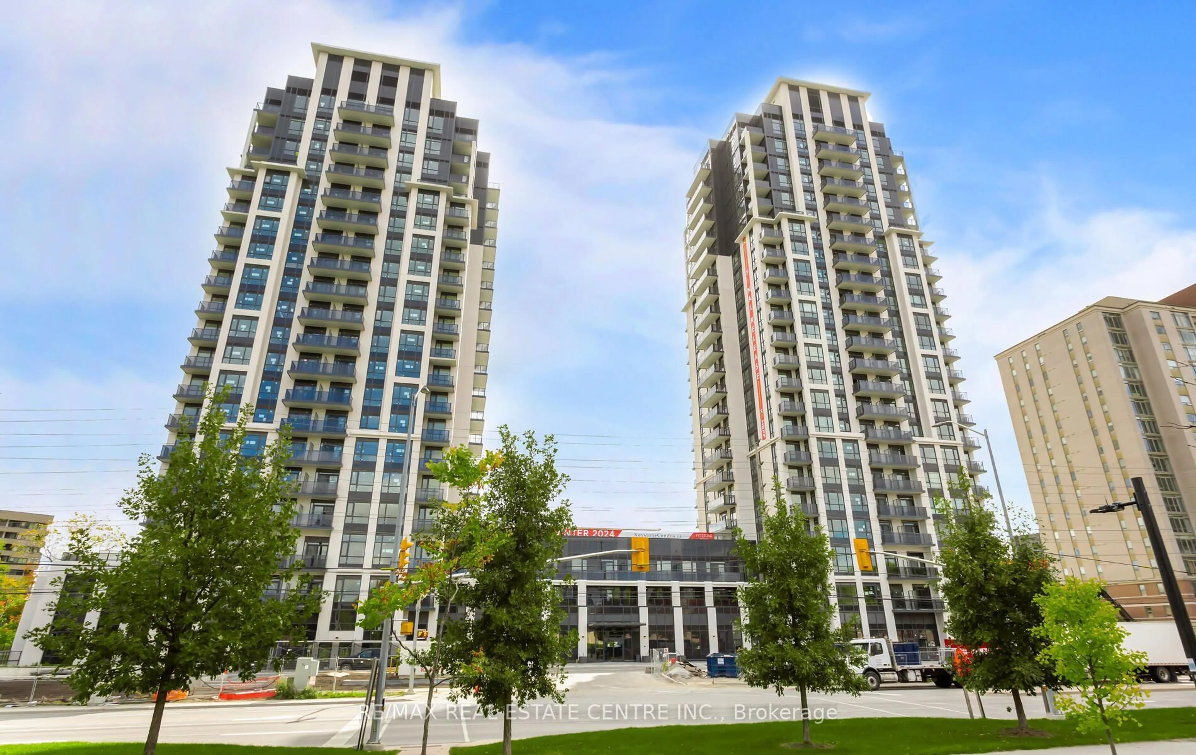 Unknown for 204 Burnhamthorpe Rd #1307, Mississauga Ontario L5A 0B3
