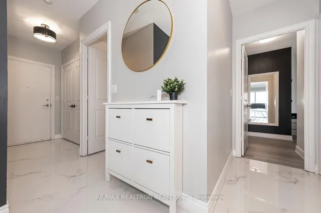 16 Brookers Lane #2407, Toronto 5