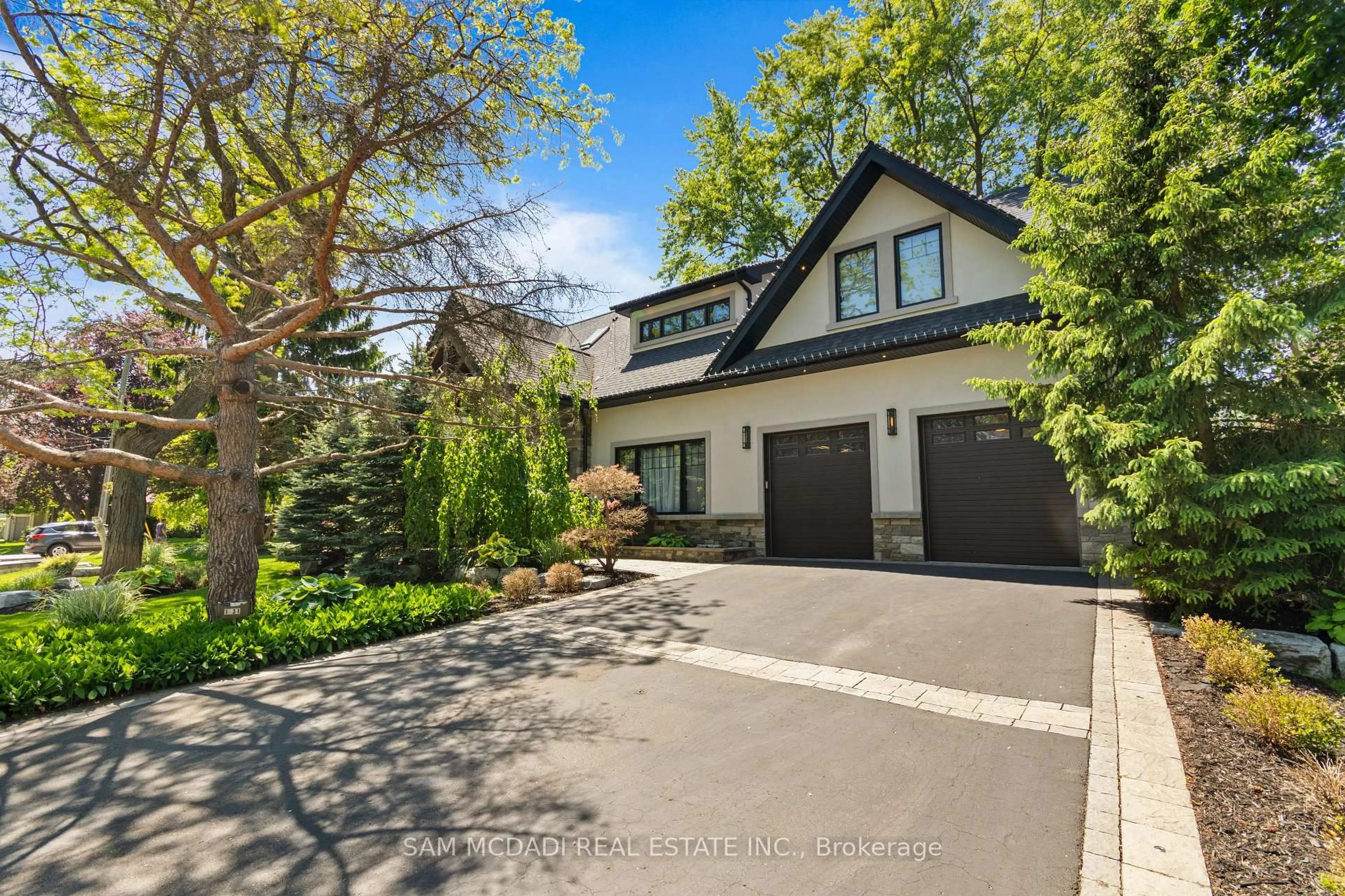 Unknown for 1031 Welwyn Dr, Mississauga Ontario L5J 3J2