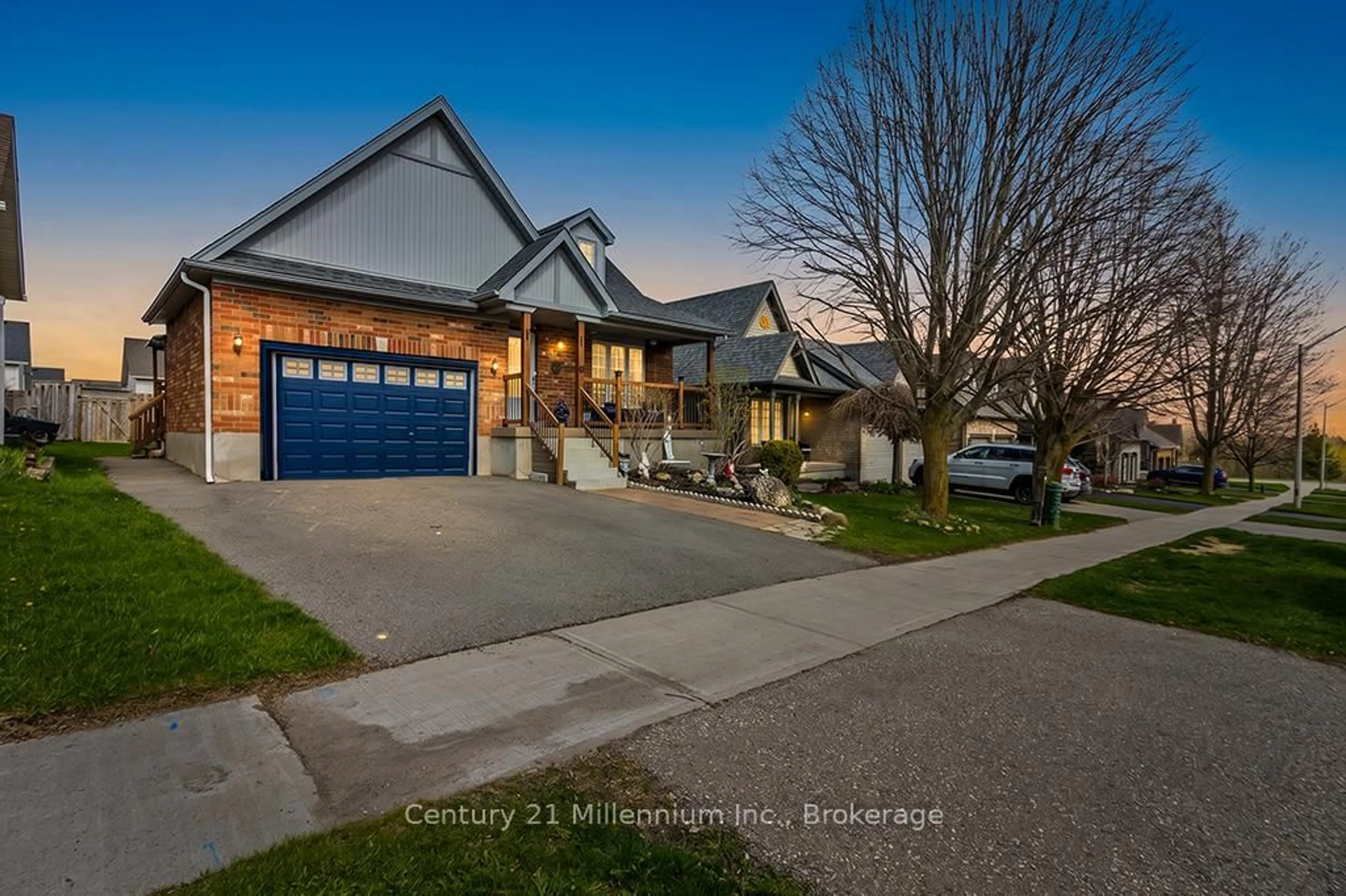 Unknown for 11 Northampton St, Orangeville Ontario L9W 5H8