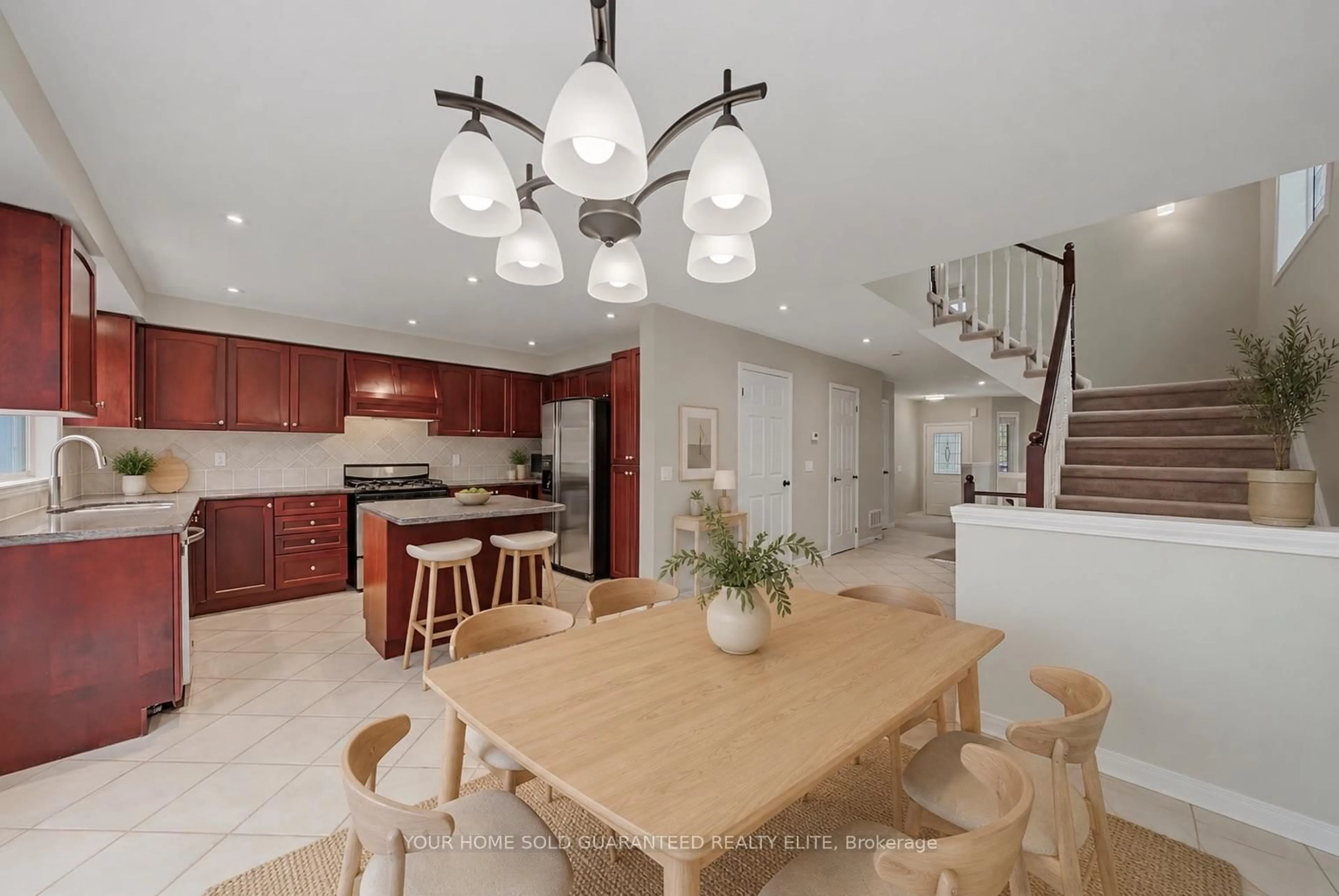 Open concept kitchen, ceramic/tile floor for 562 Delphine Dr, Burlington Ontario L7L 6X1