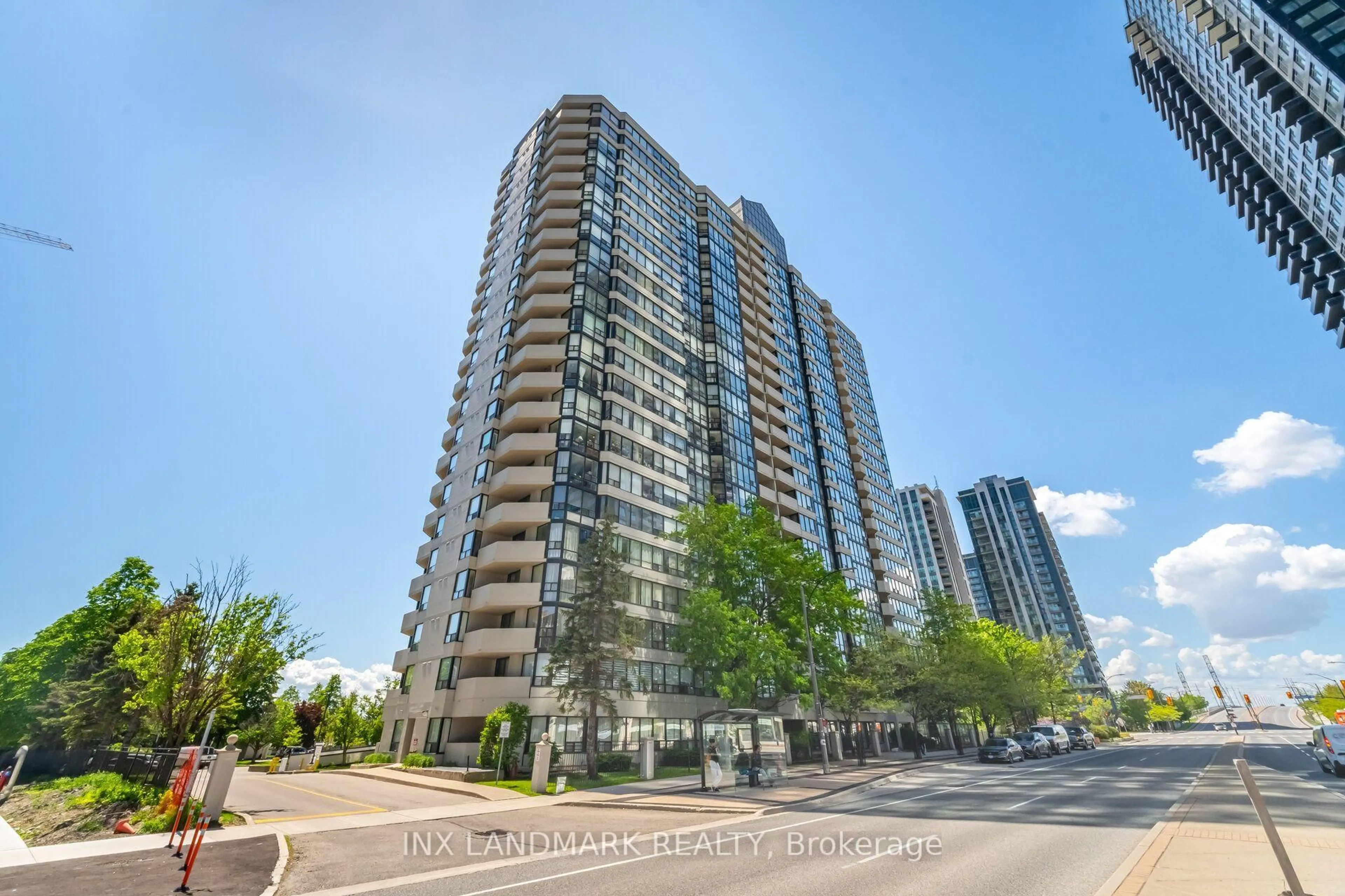 Unknown for 330 Rathburn Rd #2008, Mississauga Ontario L5B 3Y1