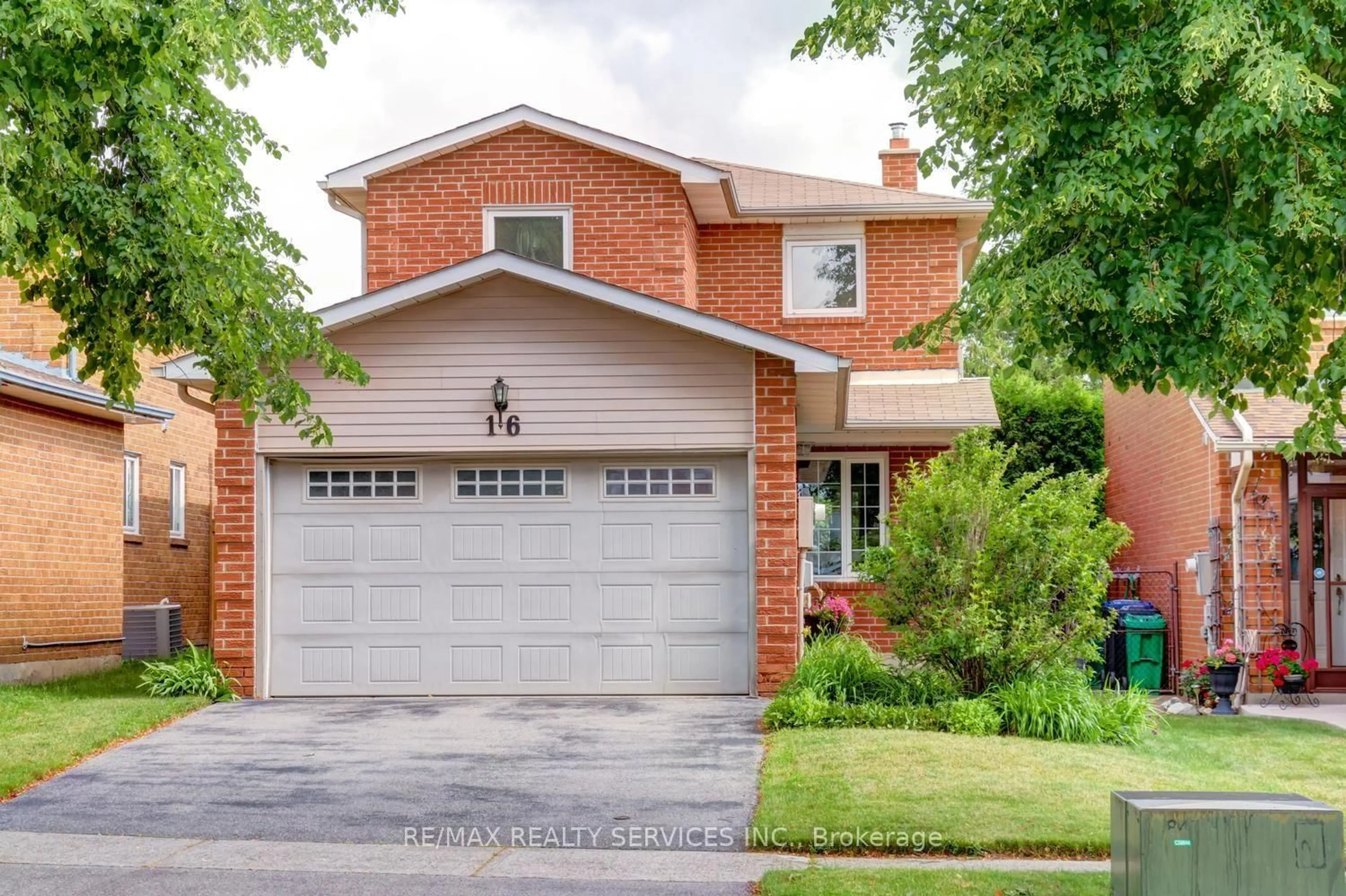 Home with brick exterior material, street for 16 Cavalier Crt, Brampton Ontario L6V 3K6