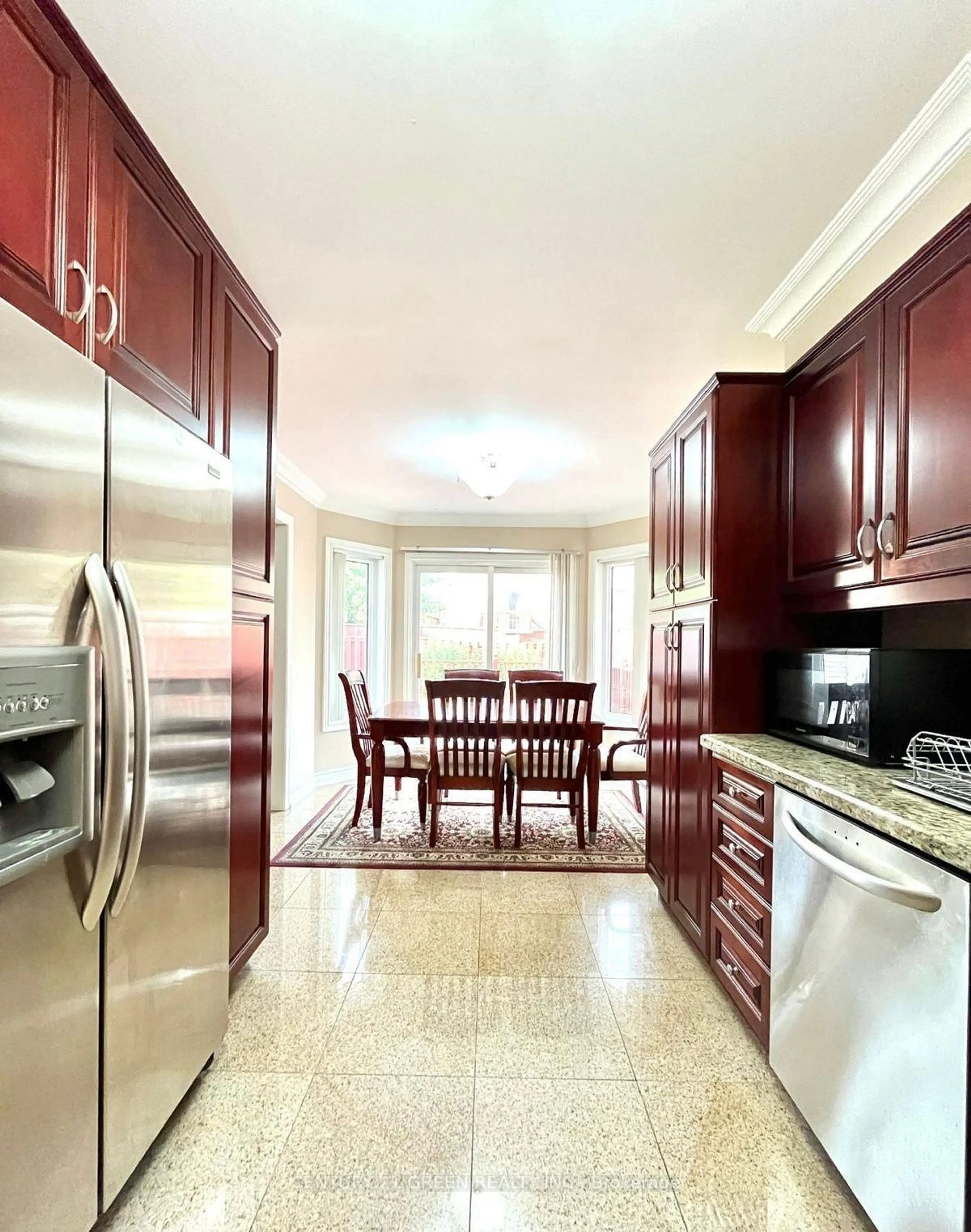 Unknown for 215 Kingknoll Dr, Brampton Ontario L6Y 4X4