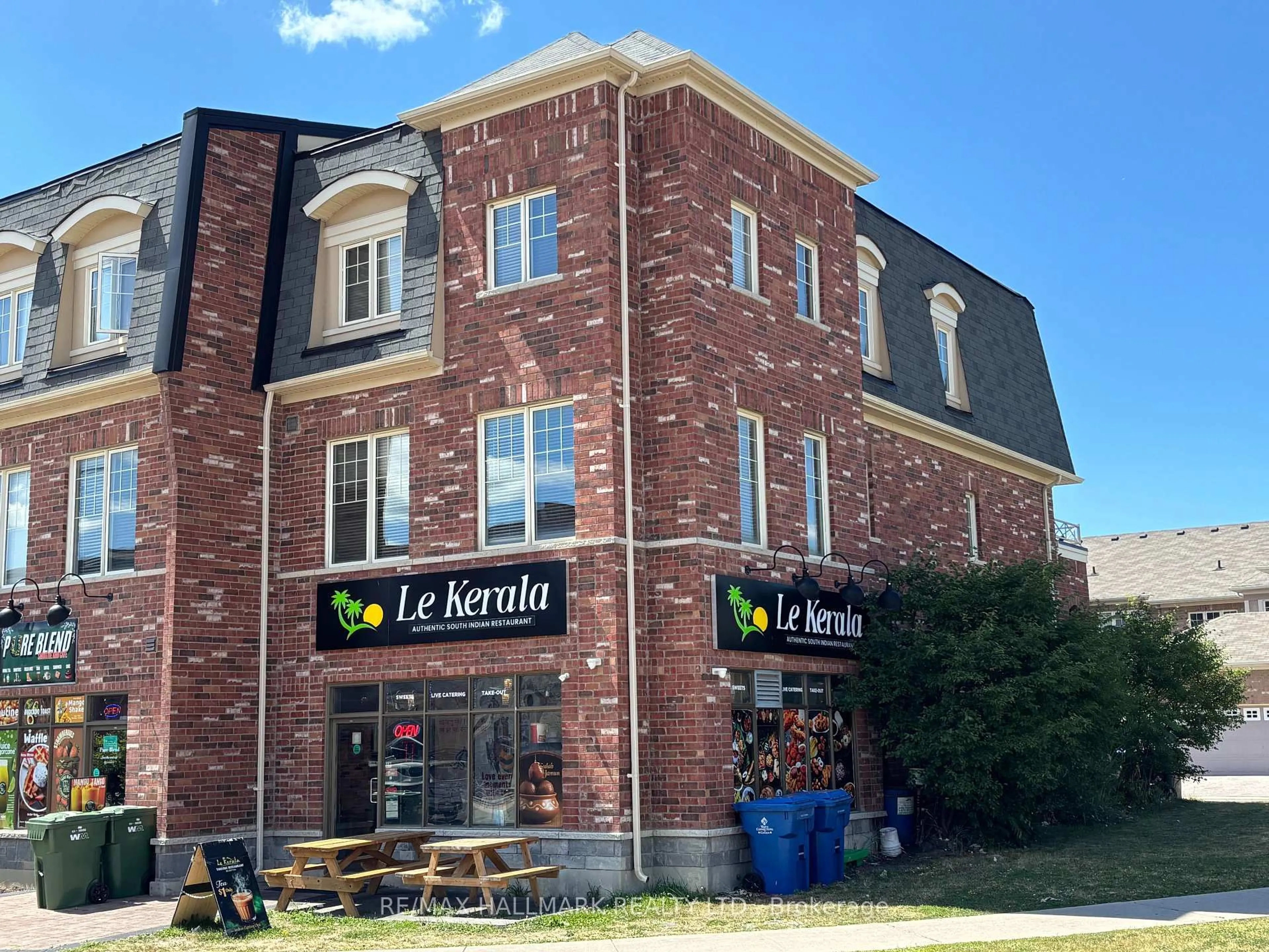 Home with brick exterior material, street for 152 Inspire Blvd, Brampton Ontario L6R 3X7