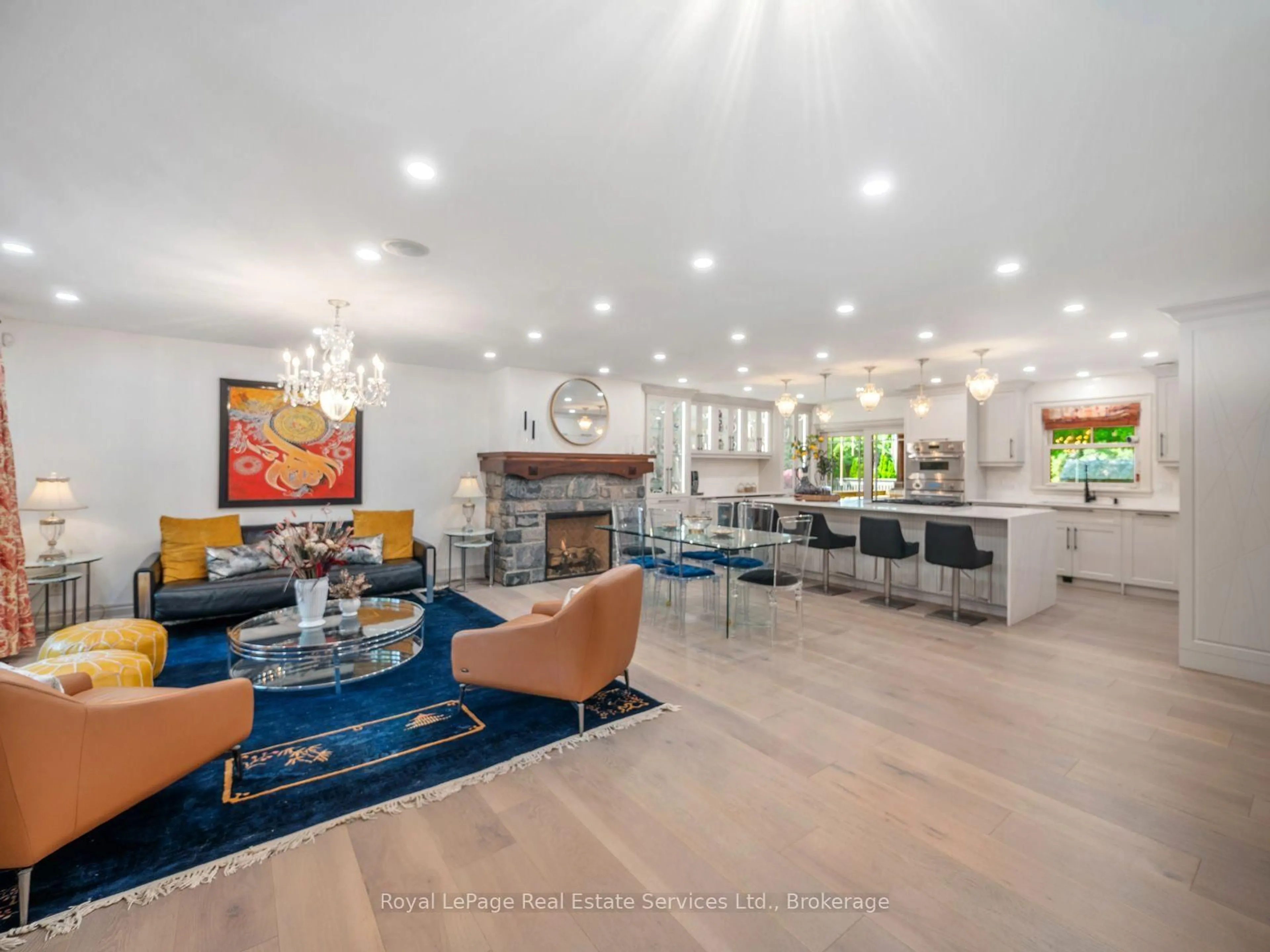 Open concept kitchen, unknown for 1485 Duncan Rd, Oakville Ontario L6J 2R5