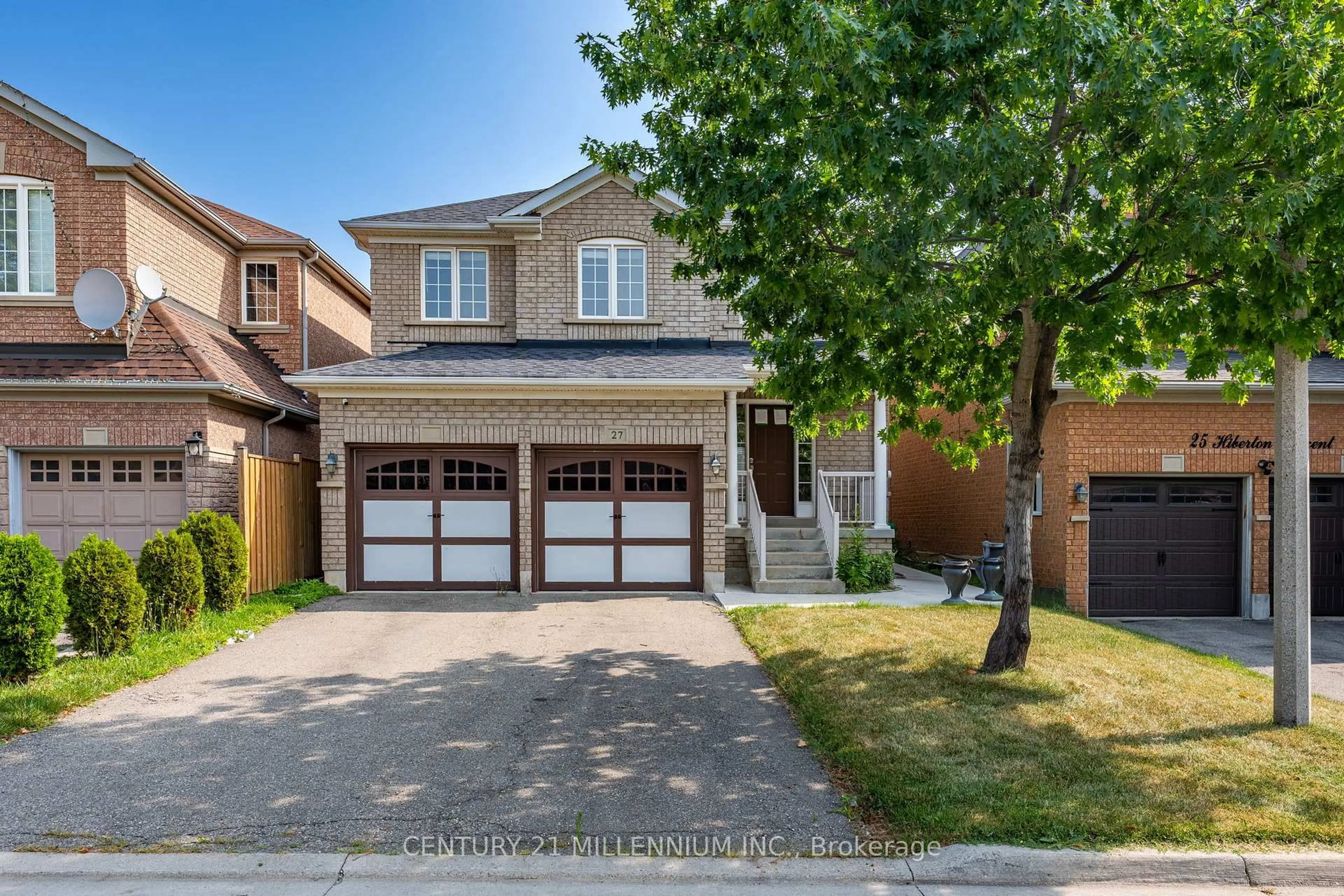 Home with brick exterior material, street for 27 Hiberton Cres, Brampton Ontario L7A 3E2