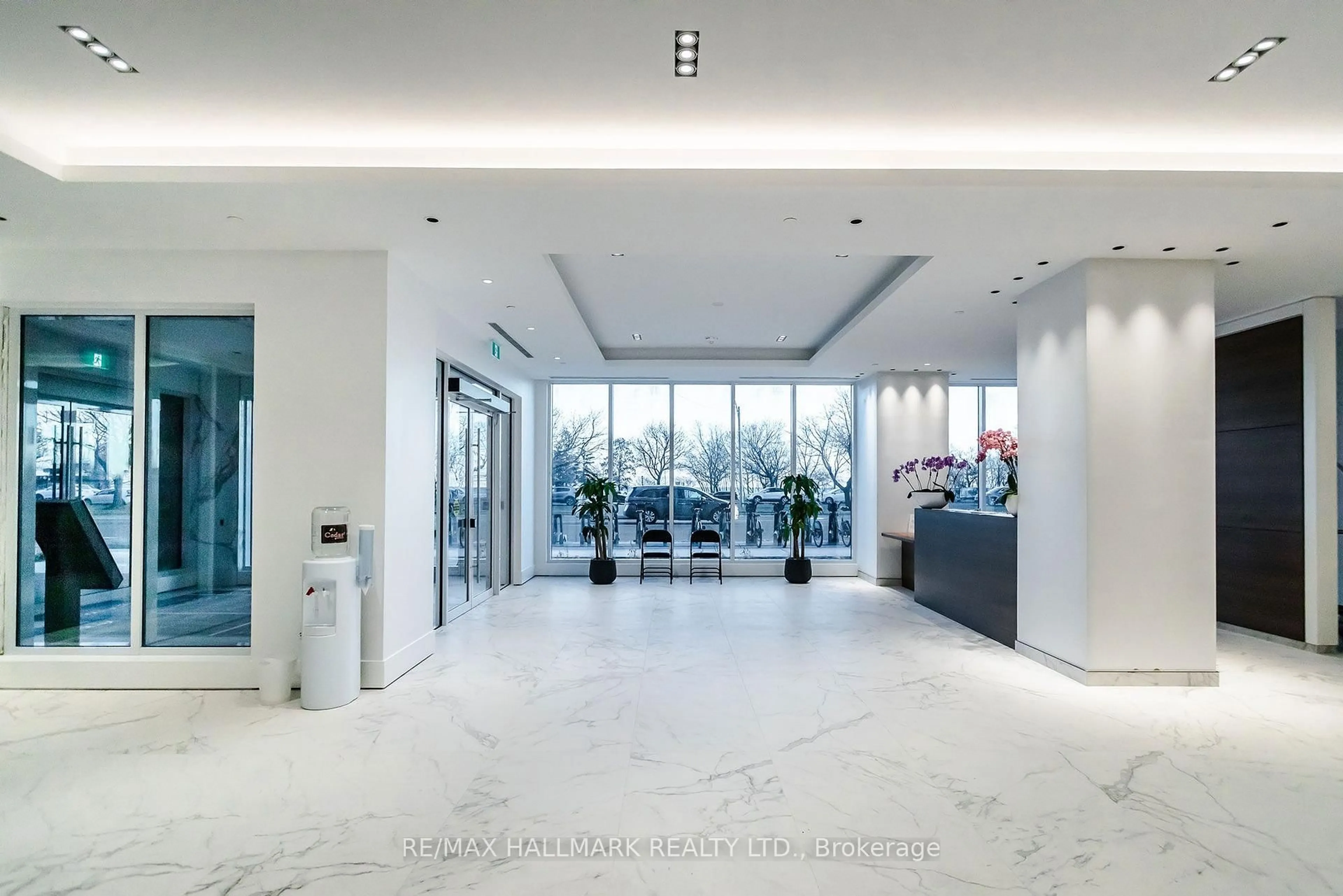 Lobby for 1928 Lake Shore Blvd #2907, Toronto Ontario M6S 0B1