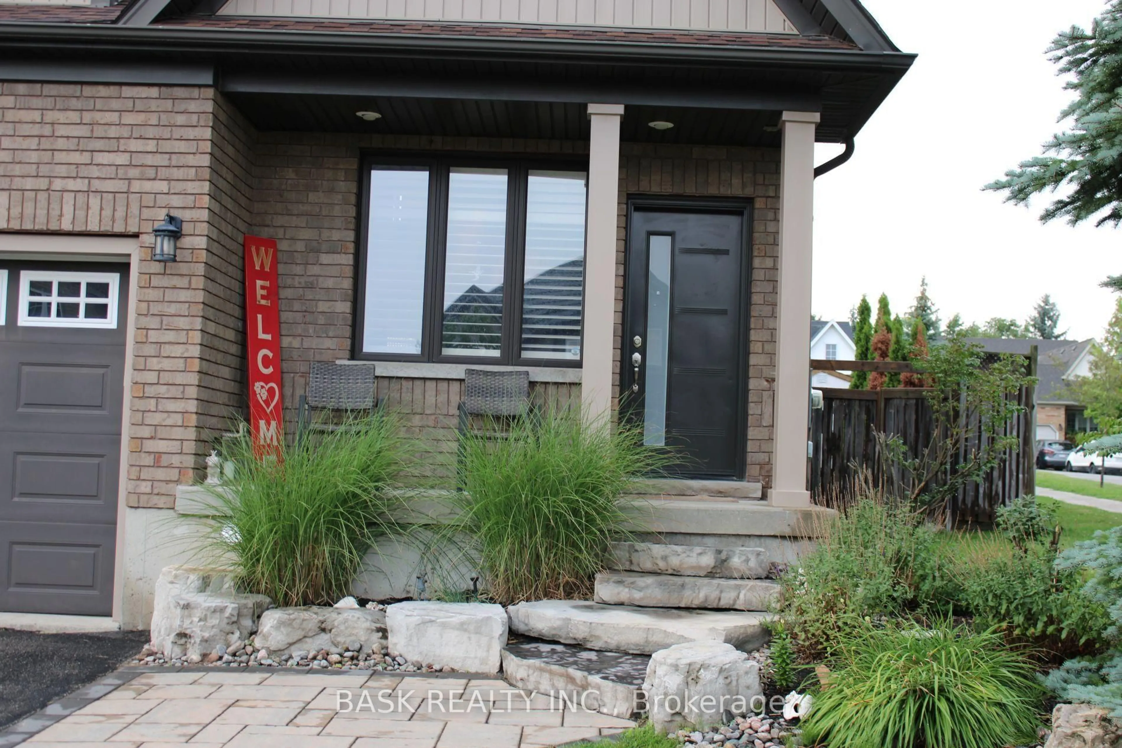 Unknown for 1 St. Paul's Pl, Orangeville Ontario L9W 0A5