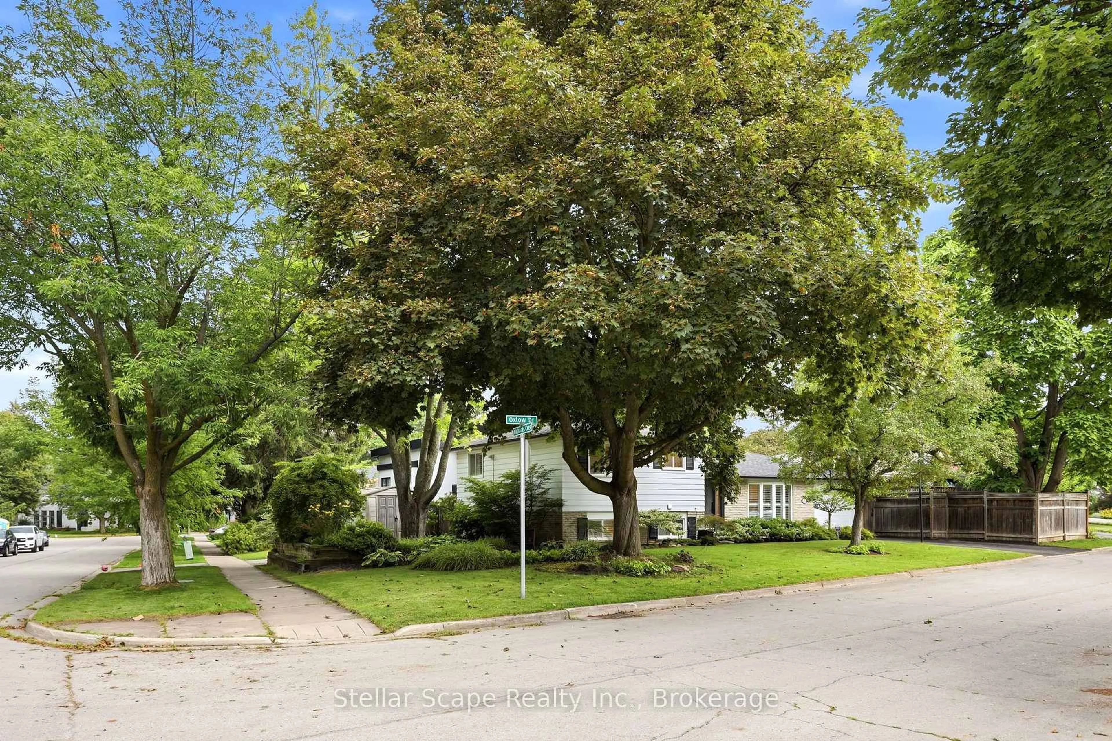 Unknown for 1218 Oxlow Dr, Oakville Ontario L6H 1S2