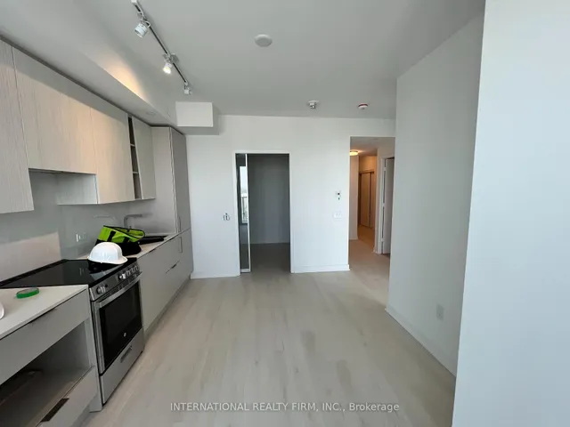 3900 Confederation Pkwy #4002, Mississauga 3