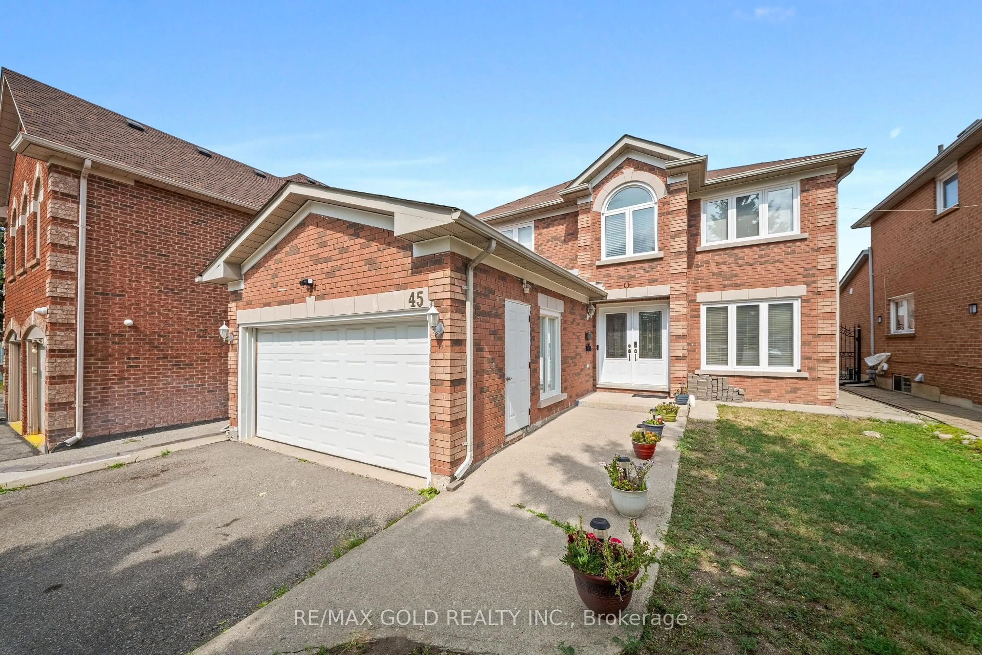 Home with brick exterior material, street for 45 Eagleridge Dr, Brampton Ontario L6R 1G1