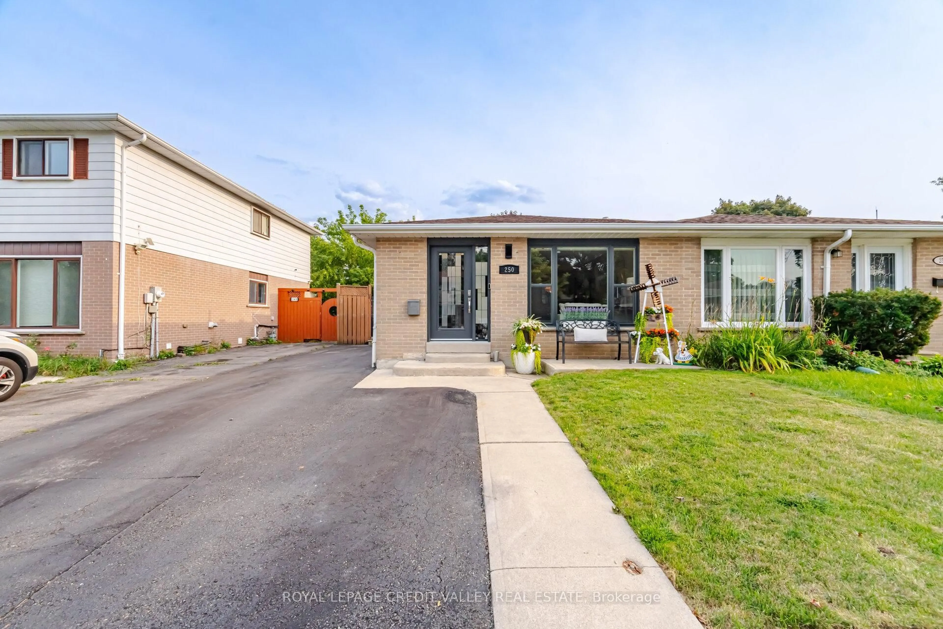 Home with brick exterior material, street for 250 Archdekin Dr, Brampton Ontario L6V 1Z2