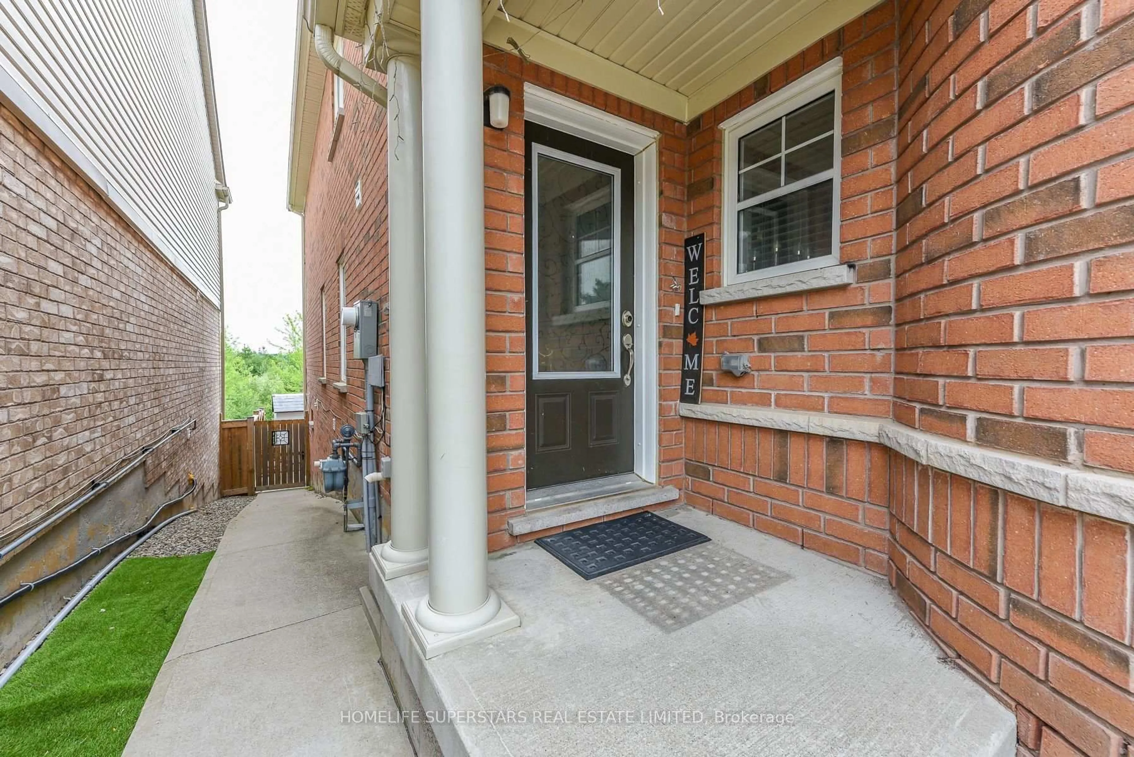 Home with brick exterior material, street for 8 Miracle Tr, Brampton Ontario L7A 0Y3