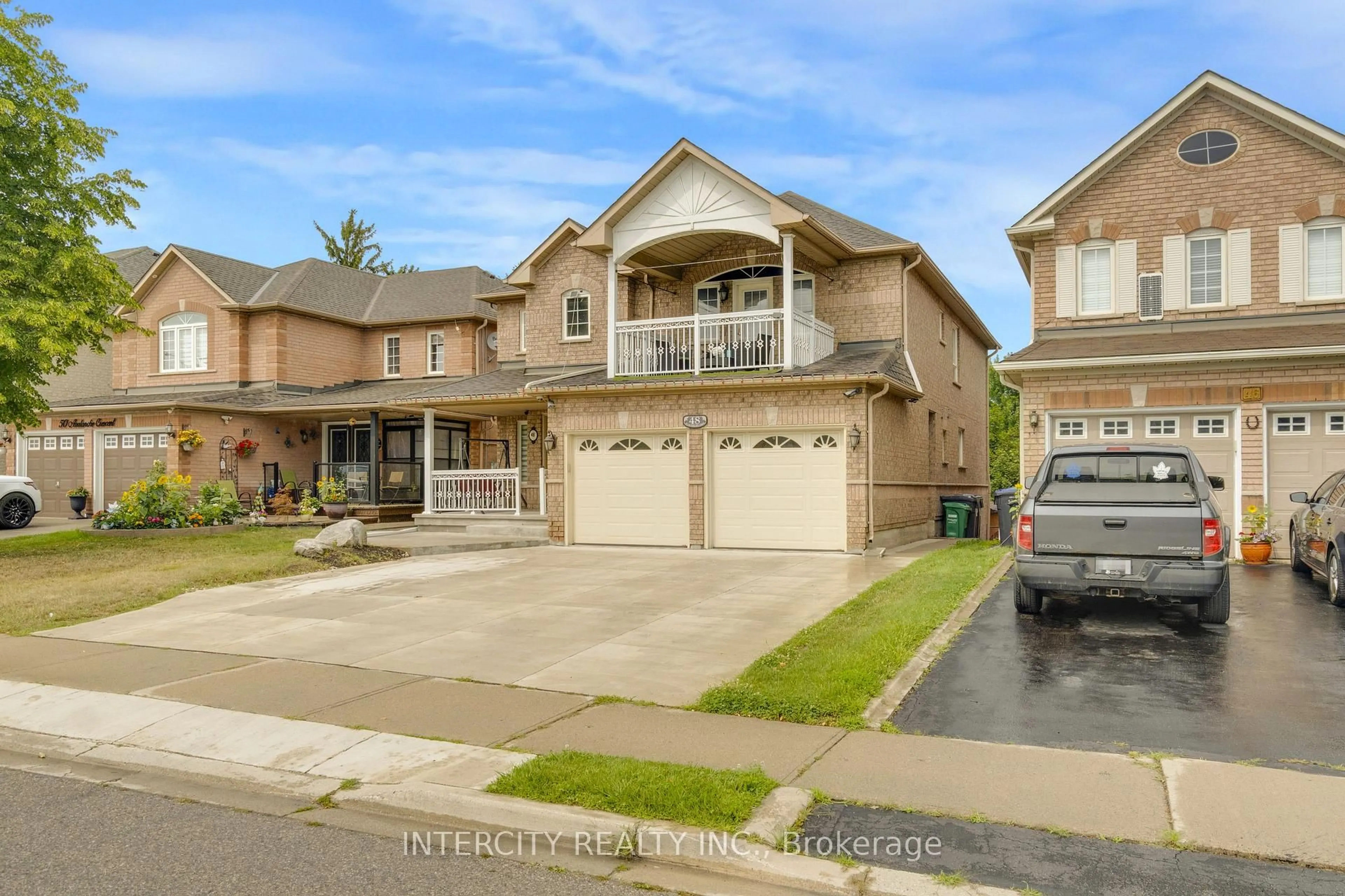 Unknown for 48 Avalanche Cres, Brampton Ontario L6P 1M5