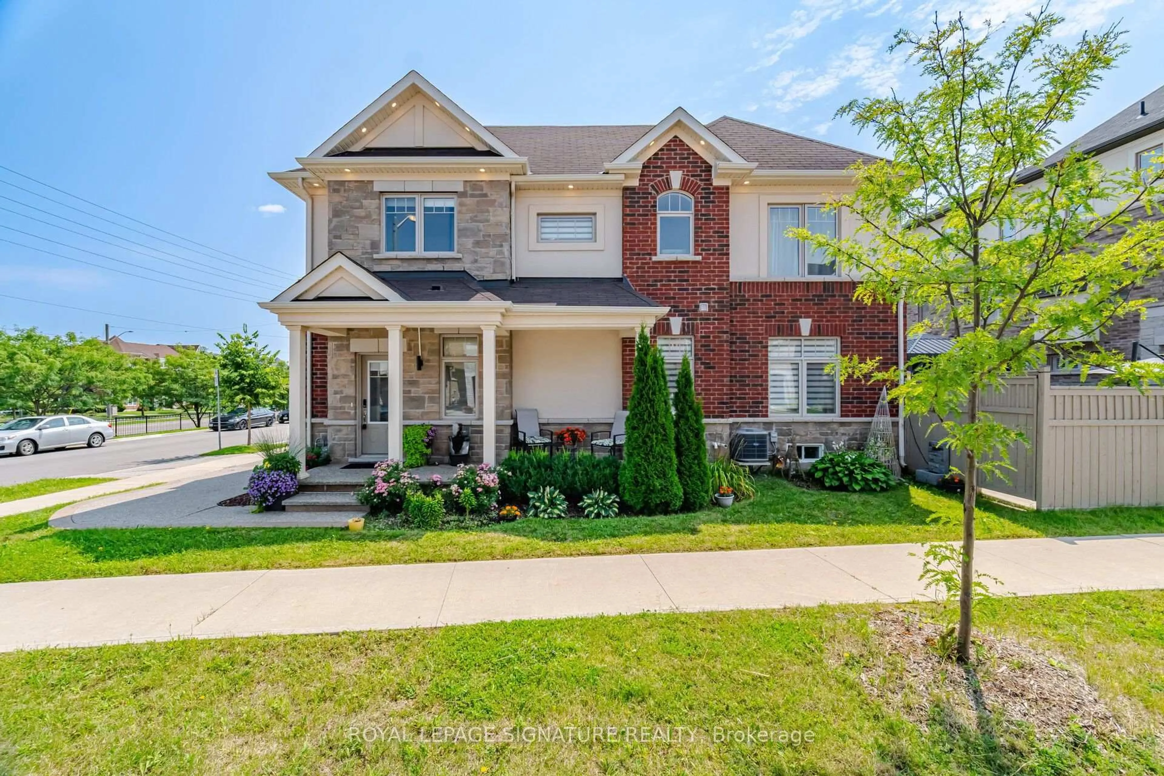 Home with brick exterior material, street for 3839 Tufgar Cres, Burlington Ontario L7M 1P8
