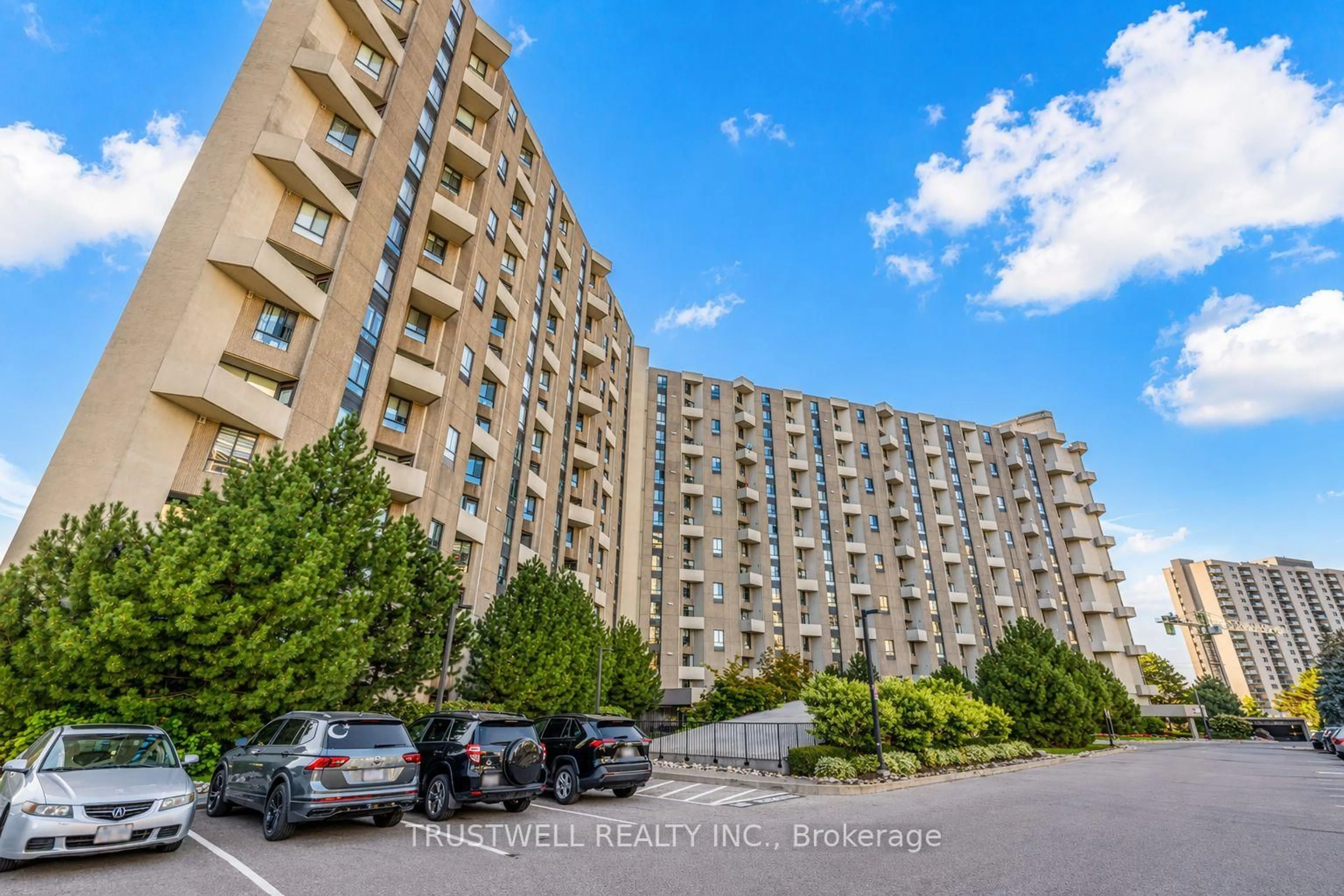 Unknown for 300 Mill Rd #A39, Toronto Ontario M9C 4W7
