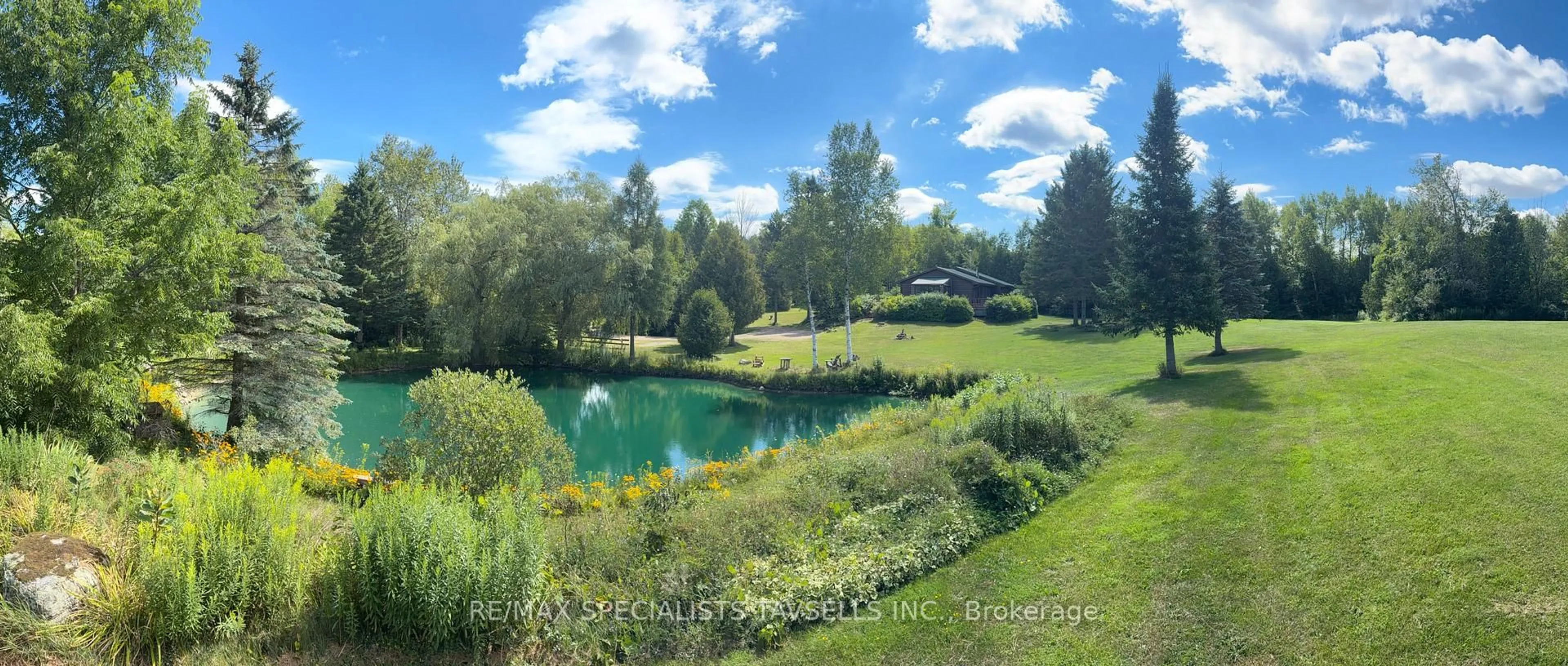 A pic from outside/outdoor area/front of a property/back of a property/a pic from drone, water/lake/river/ocean view for 18606 Horseshoe Hill Rd, Caledon Ontario L7K 2B3