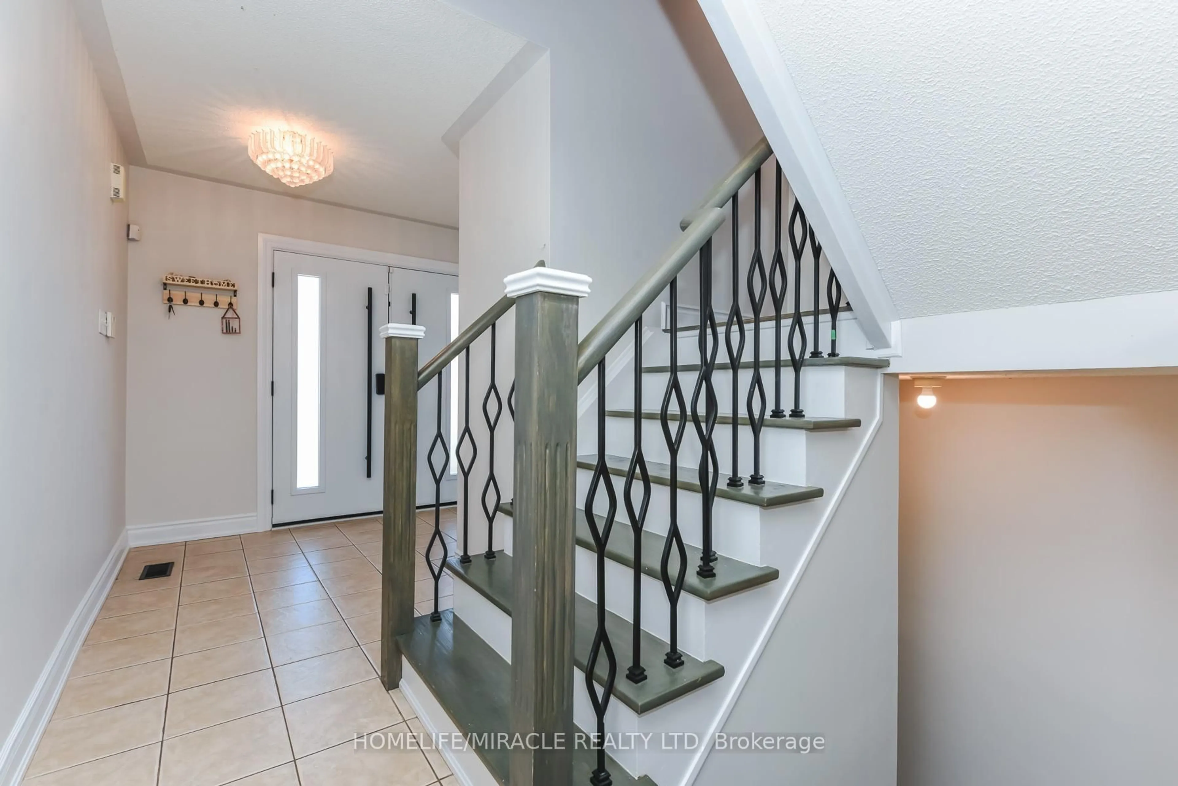 Unknown for 114 Edenbrook Hill Dr, Brampton Ontario L7A 2P2