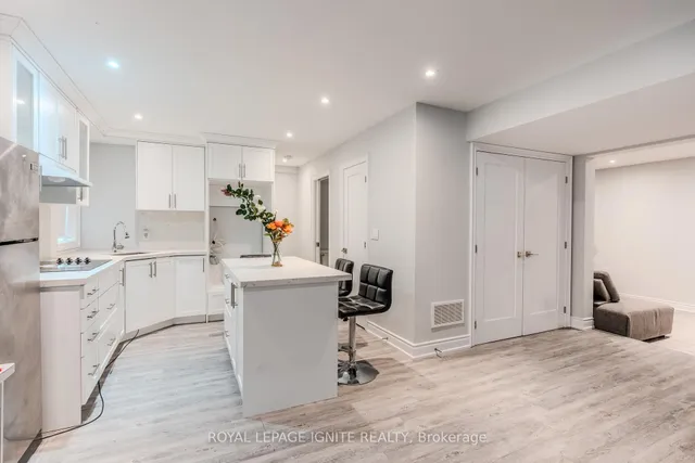 7 Picasso Dr, Brampton 3
