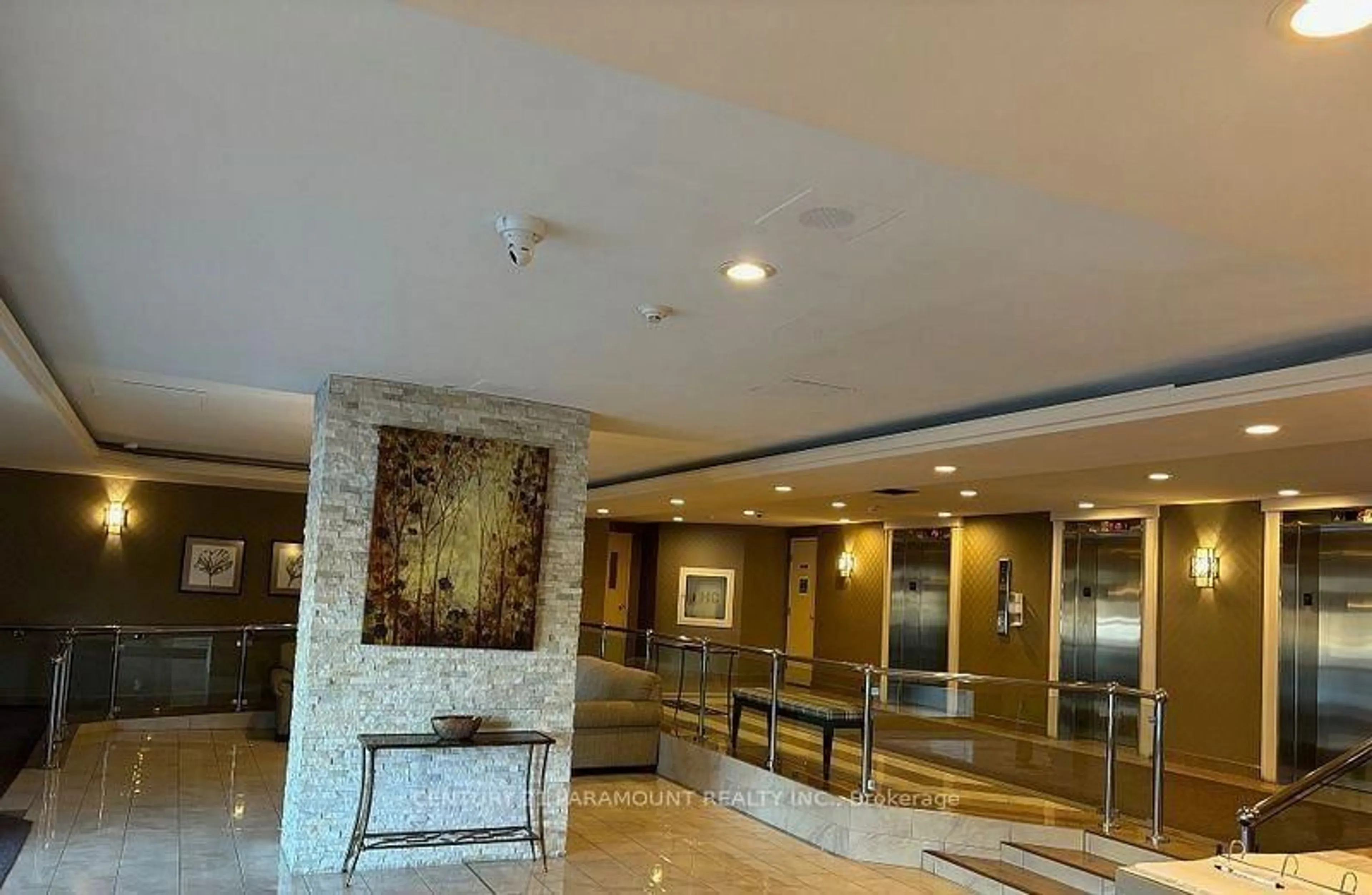 Lobby for 61 Markbrook Lane #112, Toronto Ontario M9V 5E7