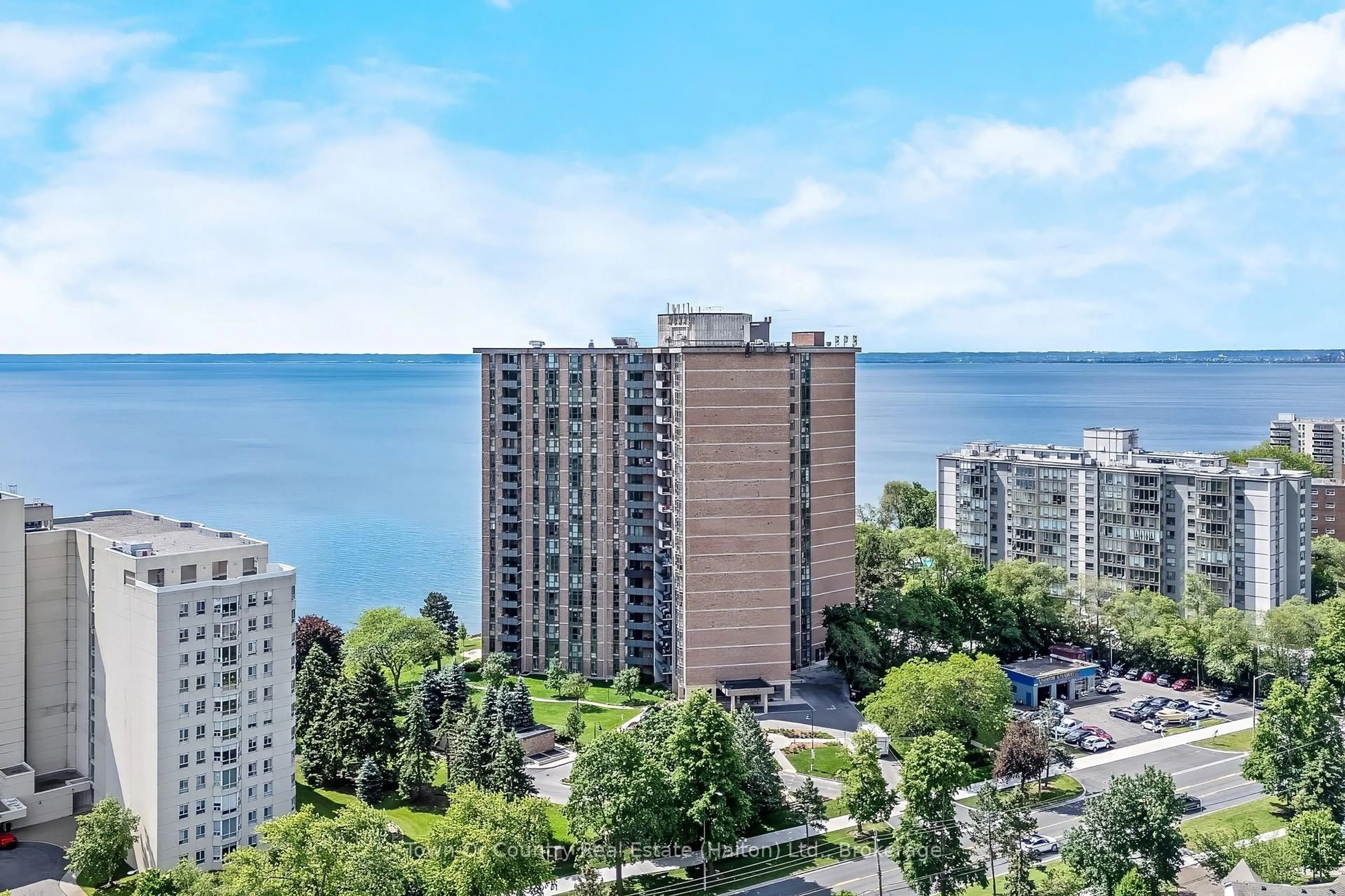 Unknown for 5250 Lakeshore Rd #1906, Burlington Ontario L7L 5L2