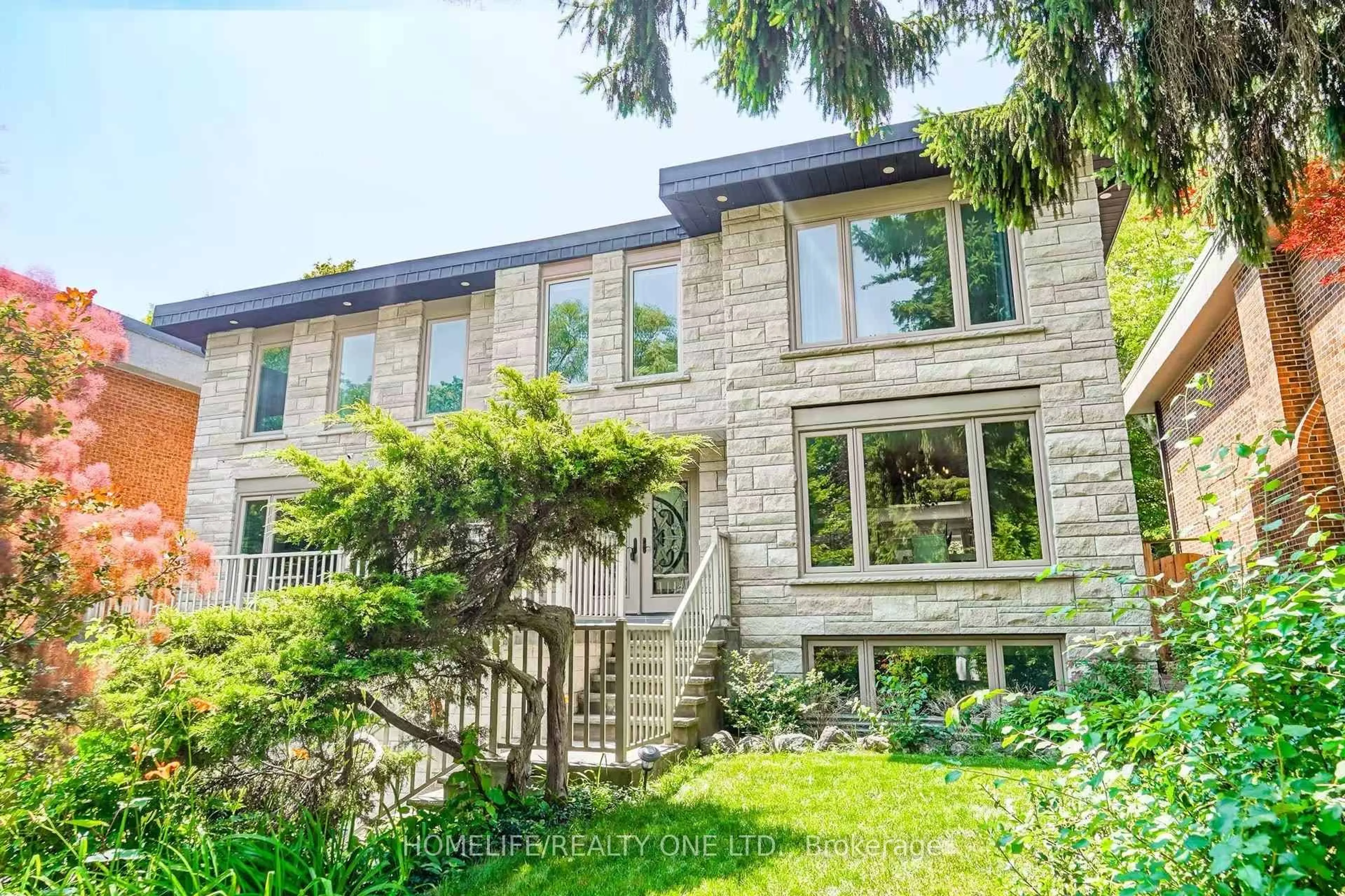 Home with brick exterior material, unknown for 31 Bearwood Dr, Toronto Ontario M9A 4G5