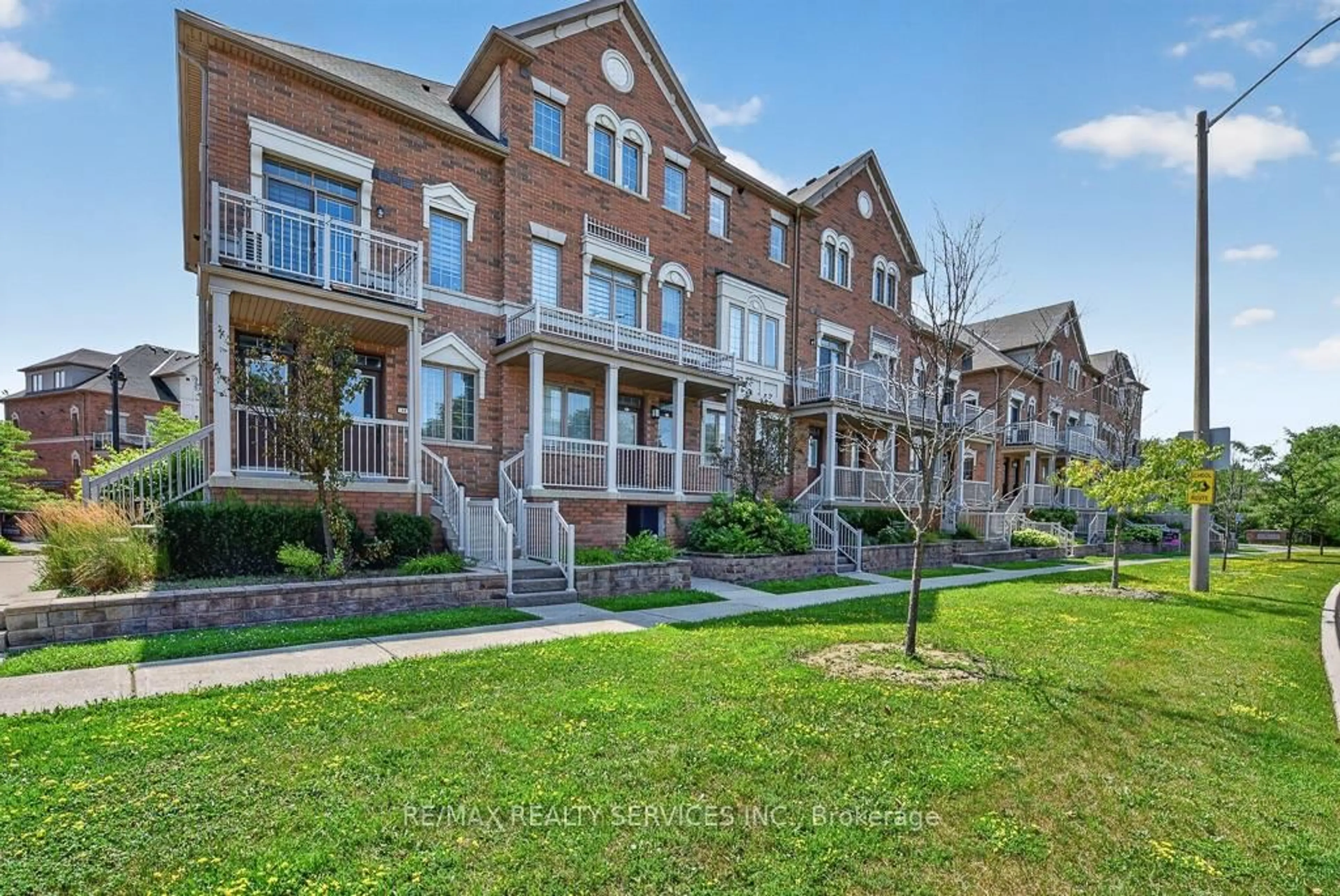 Unknown for 180 Howden Blvd #15, Brampton Ontario L6S 0E6