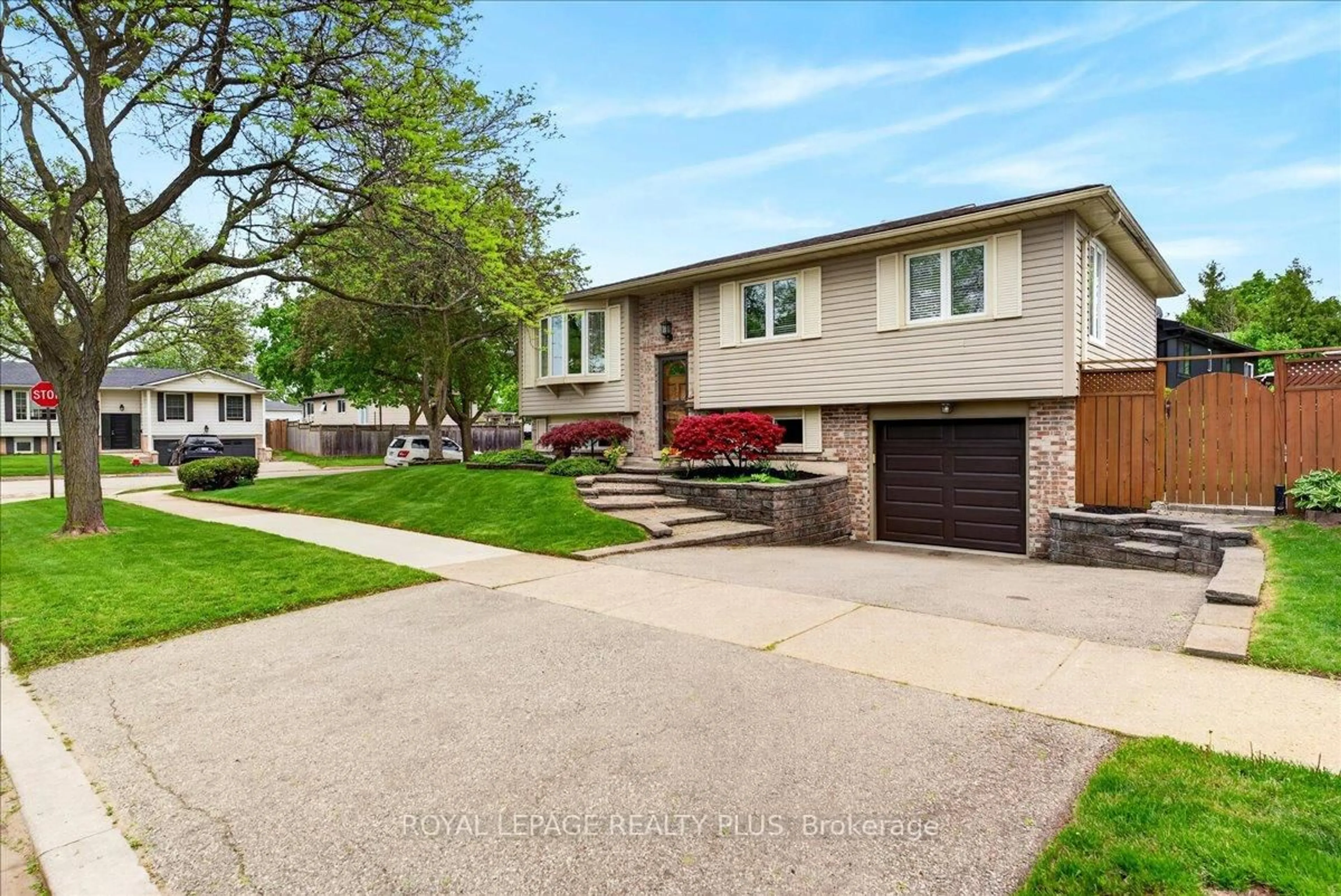 Unknown for 4452 Delaney Dr, Burlington Ontario L7L 5J2
