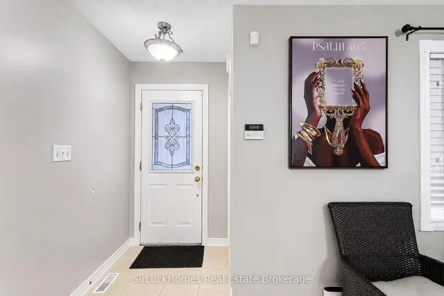32 Polar Bear Pl, Brampton 2