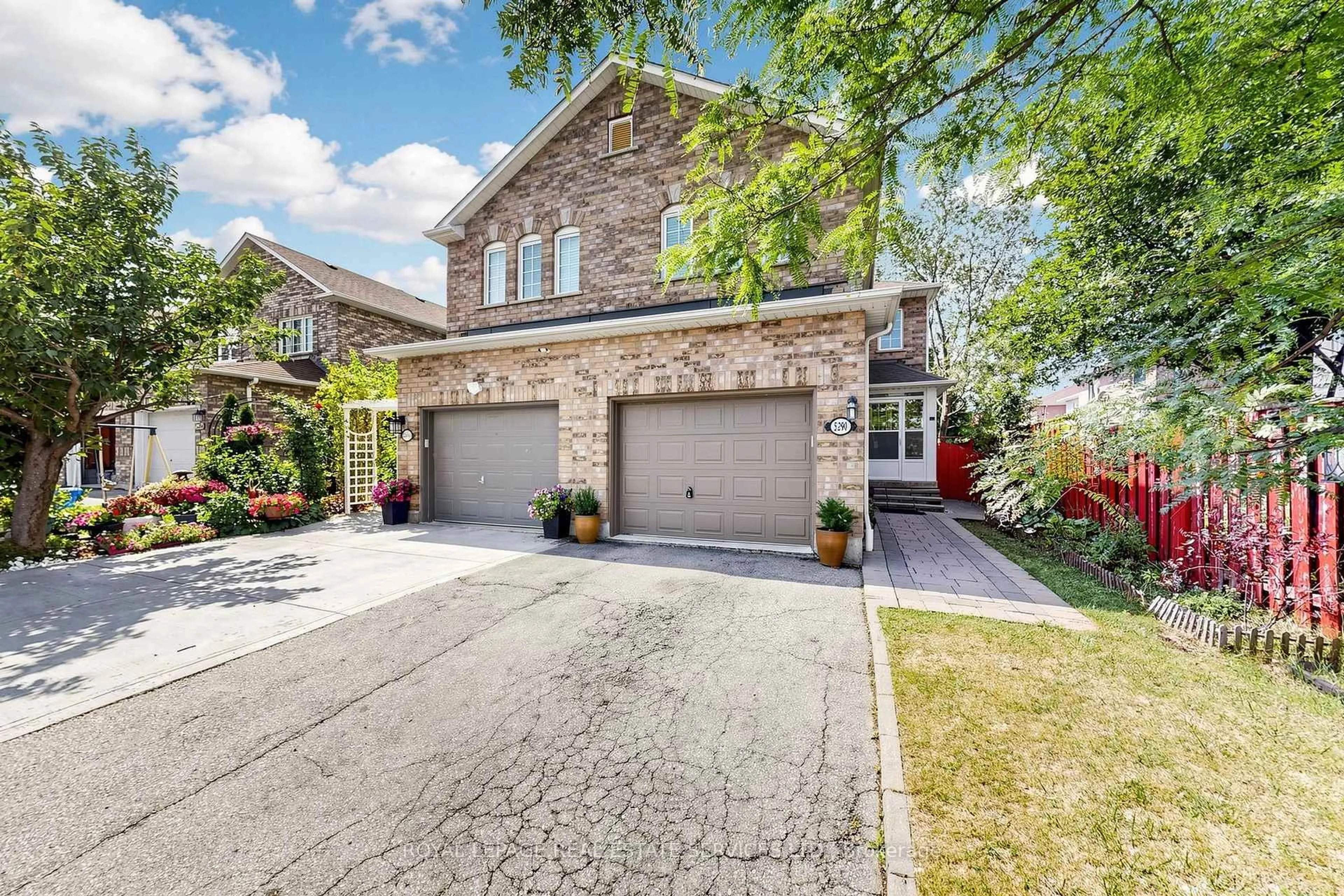 Home with brick exterior material, street for 5290 Brookwood Crt, Mississauga Ontario L5V 2K6