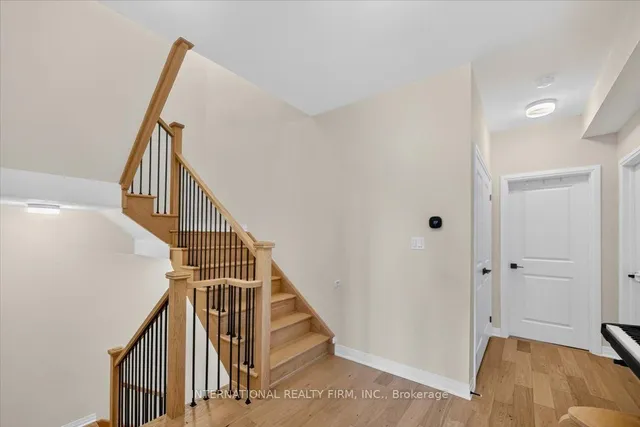 3487 Post Rd, Oakville 4