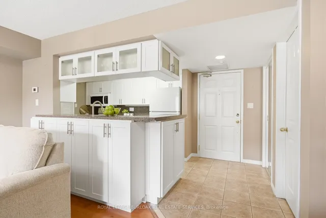 216 Plains Rd #F304, Burlington 2