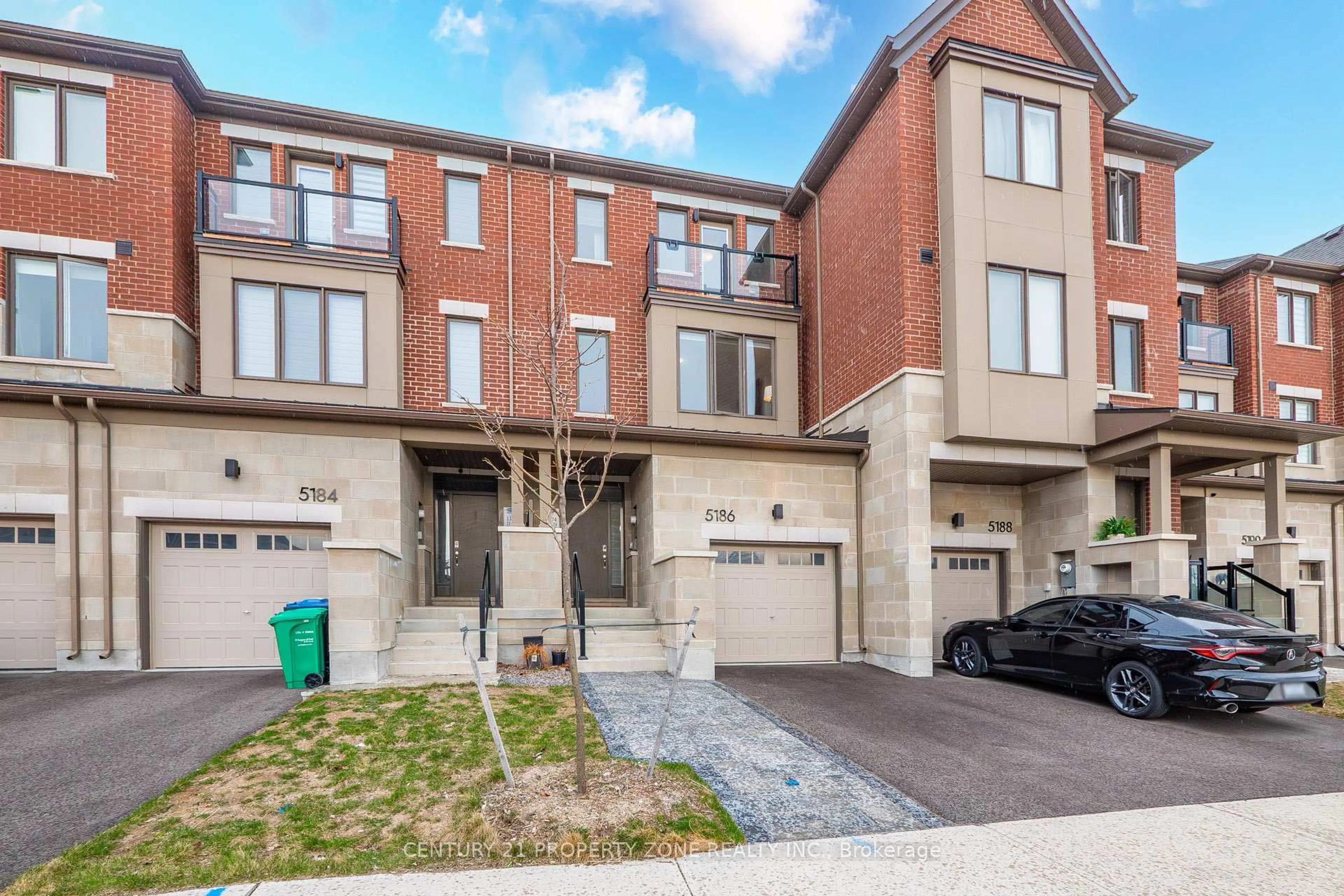 Unknown for 5186 Viola Desmond Dr, Mississauga Ontario L5M 2S7