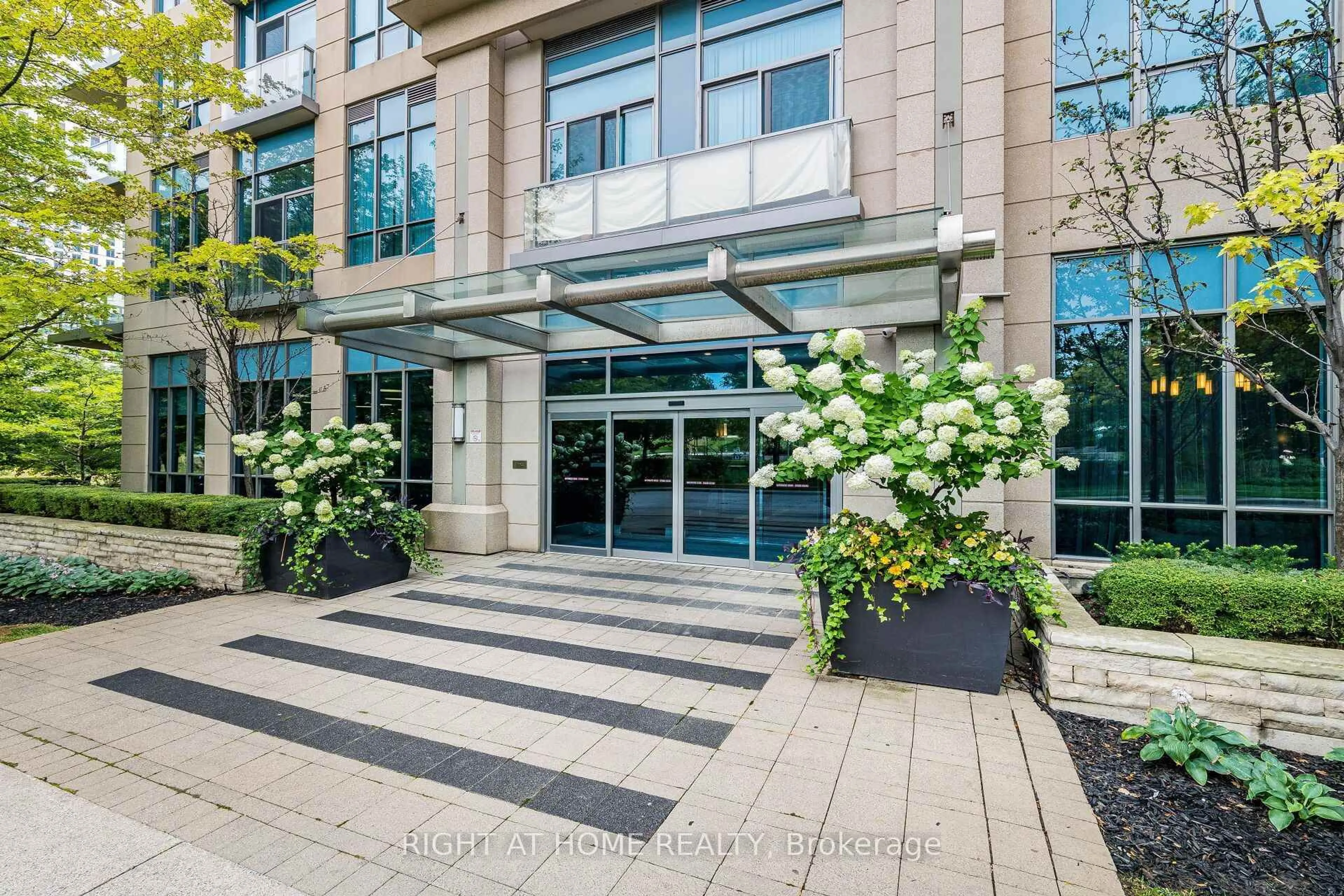 Indoor foyer for 2702-15 Viking Lane, Toronto Ontario M9B 0A4