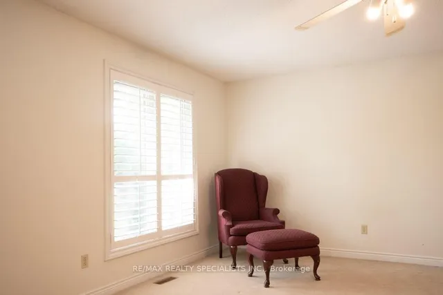 358 Erin St, Oakville 5