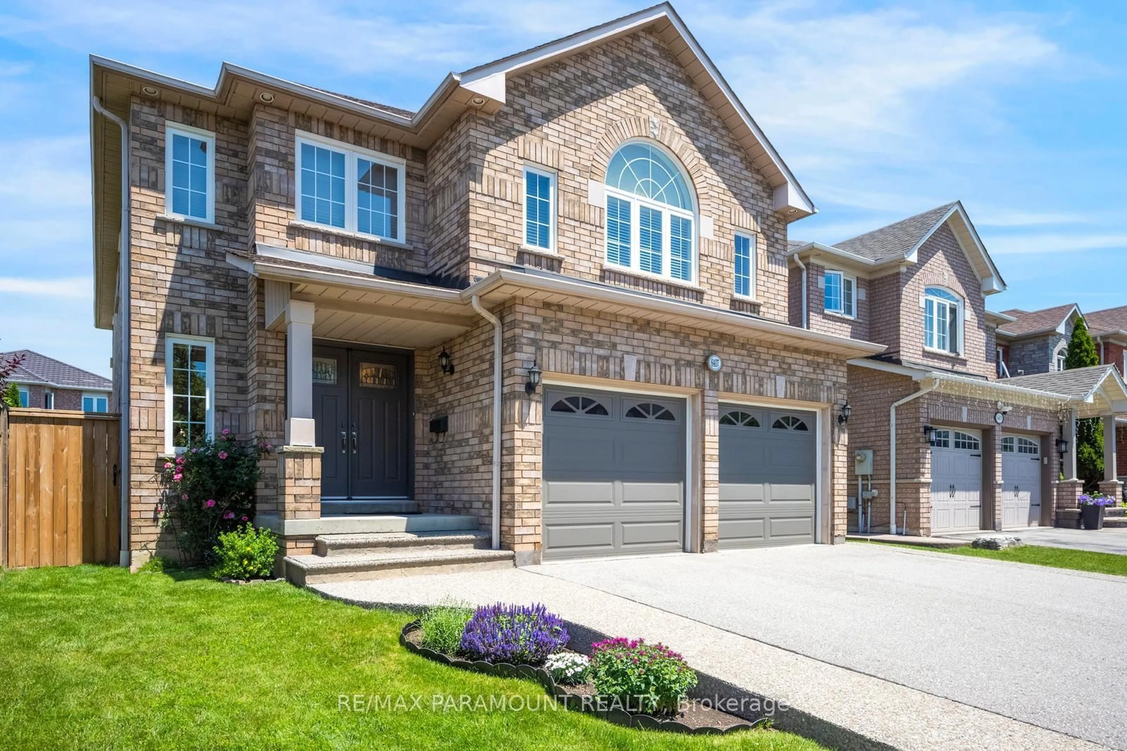 Home with brick exterior material, street for 6407 Ormindale Way, Mississauga Ontario L5V 1J3
