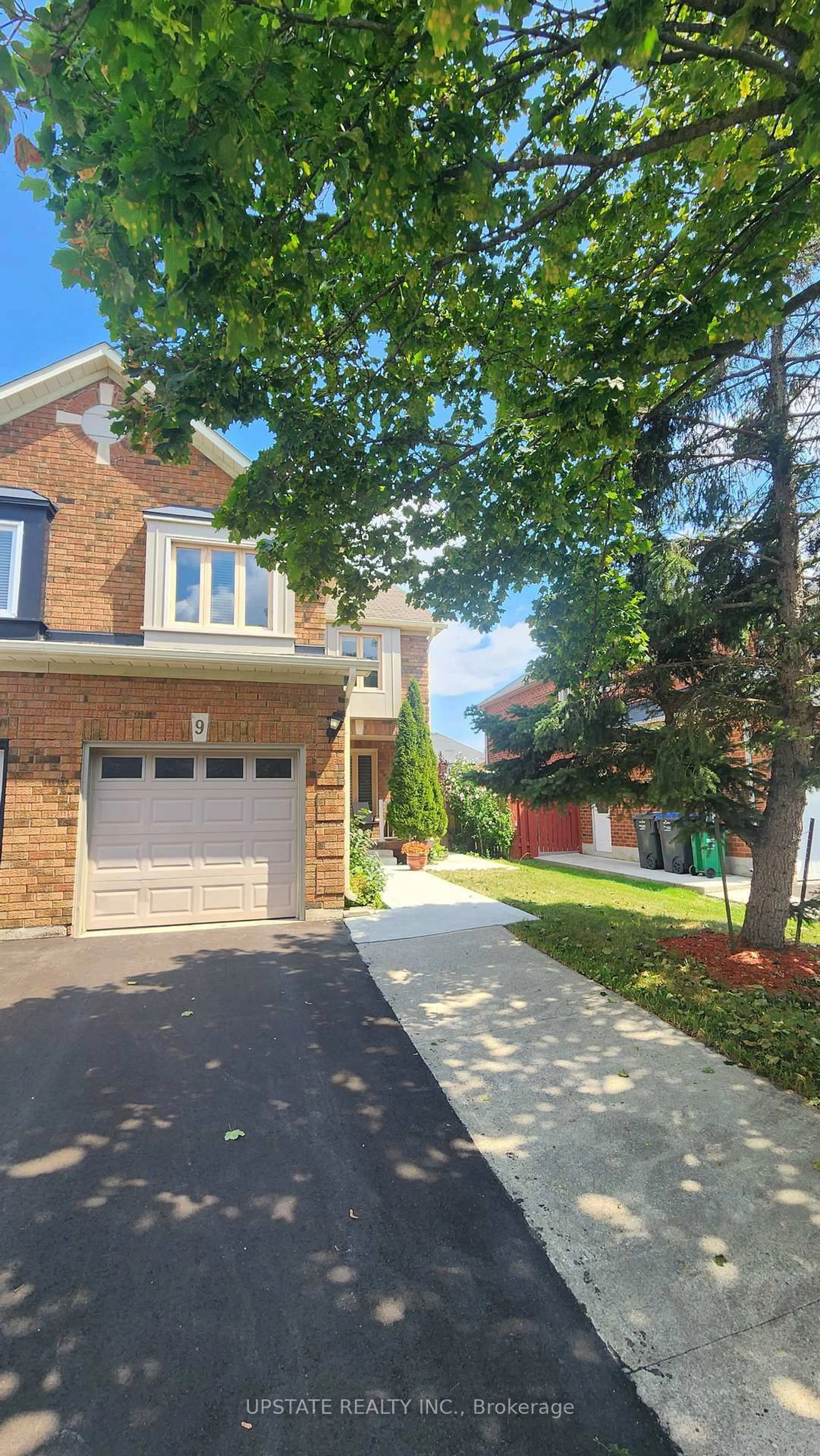 Home with brick exterior material, street for 9 Palmolive St, Brampton Ontario L6R 1P4