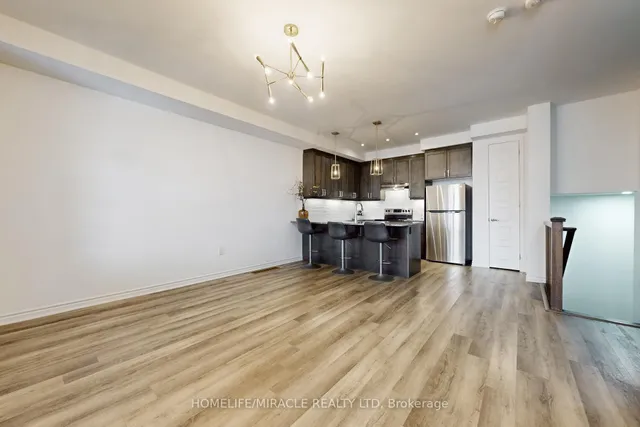 1587 Moira Cres, Milton 4