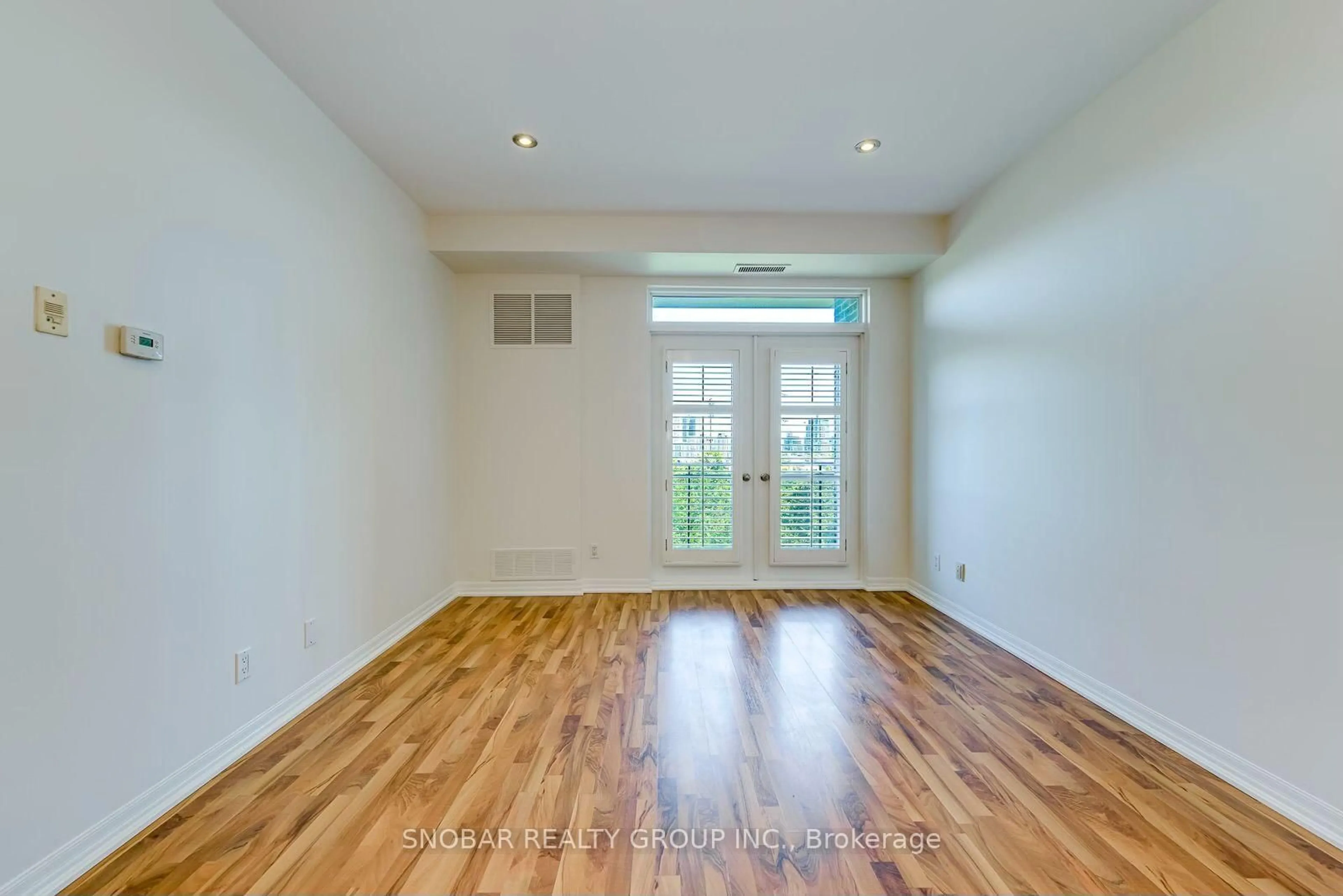 A pic of a room for 245 Dalesford Rd #415, Toronto Ontario M8Y 4H7