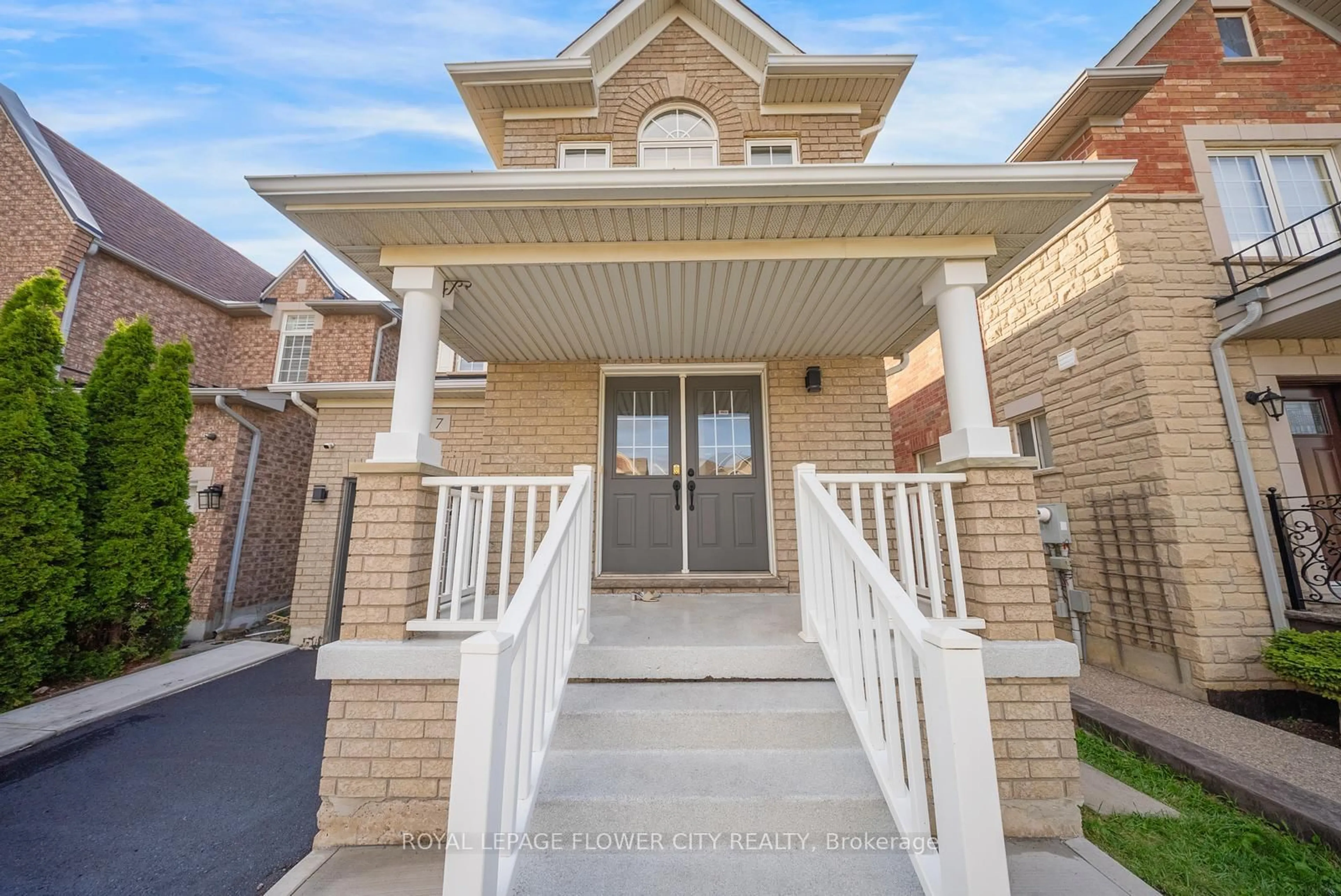 Home with brick exterior material, street for 7 Penbridge Circ, Brampton Ontario L7A 2P8