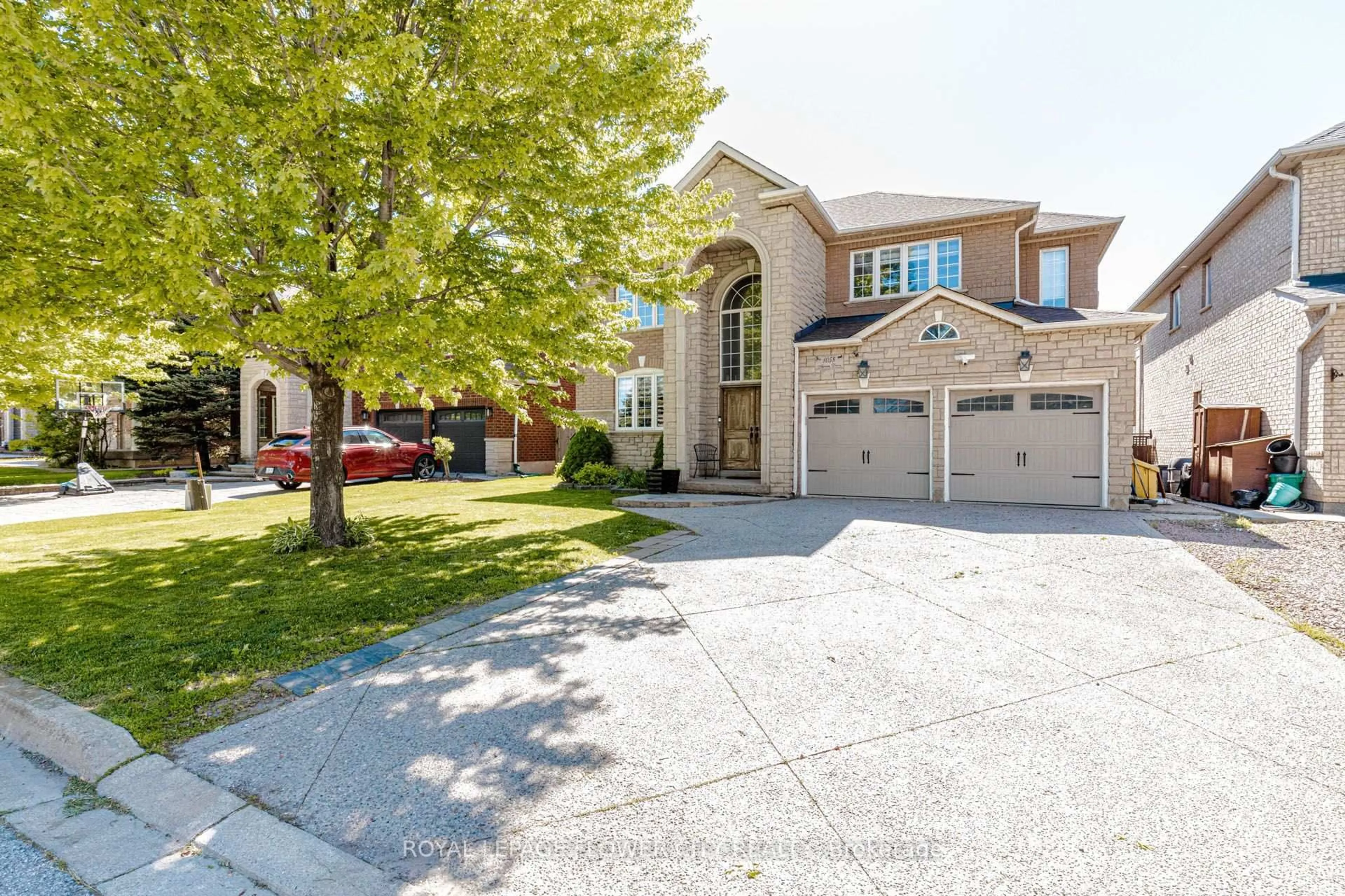 Home with brick exterior material, street for 1058 Agram Dr, Oakville Ontario L6H 7L6