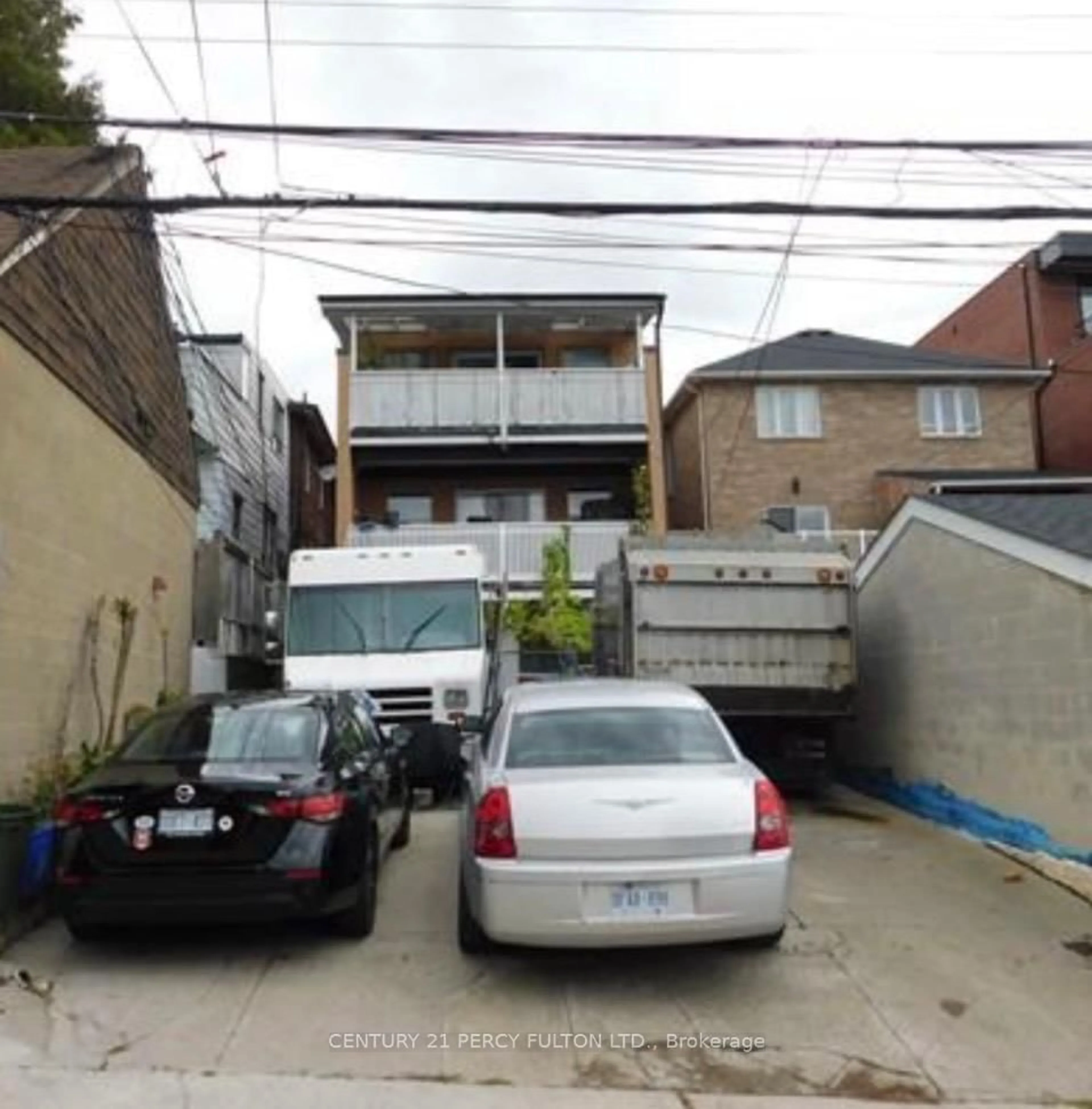 Parking for 352 Caledonia Rd, Toronto Ontario M6E 4T6