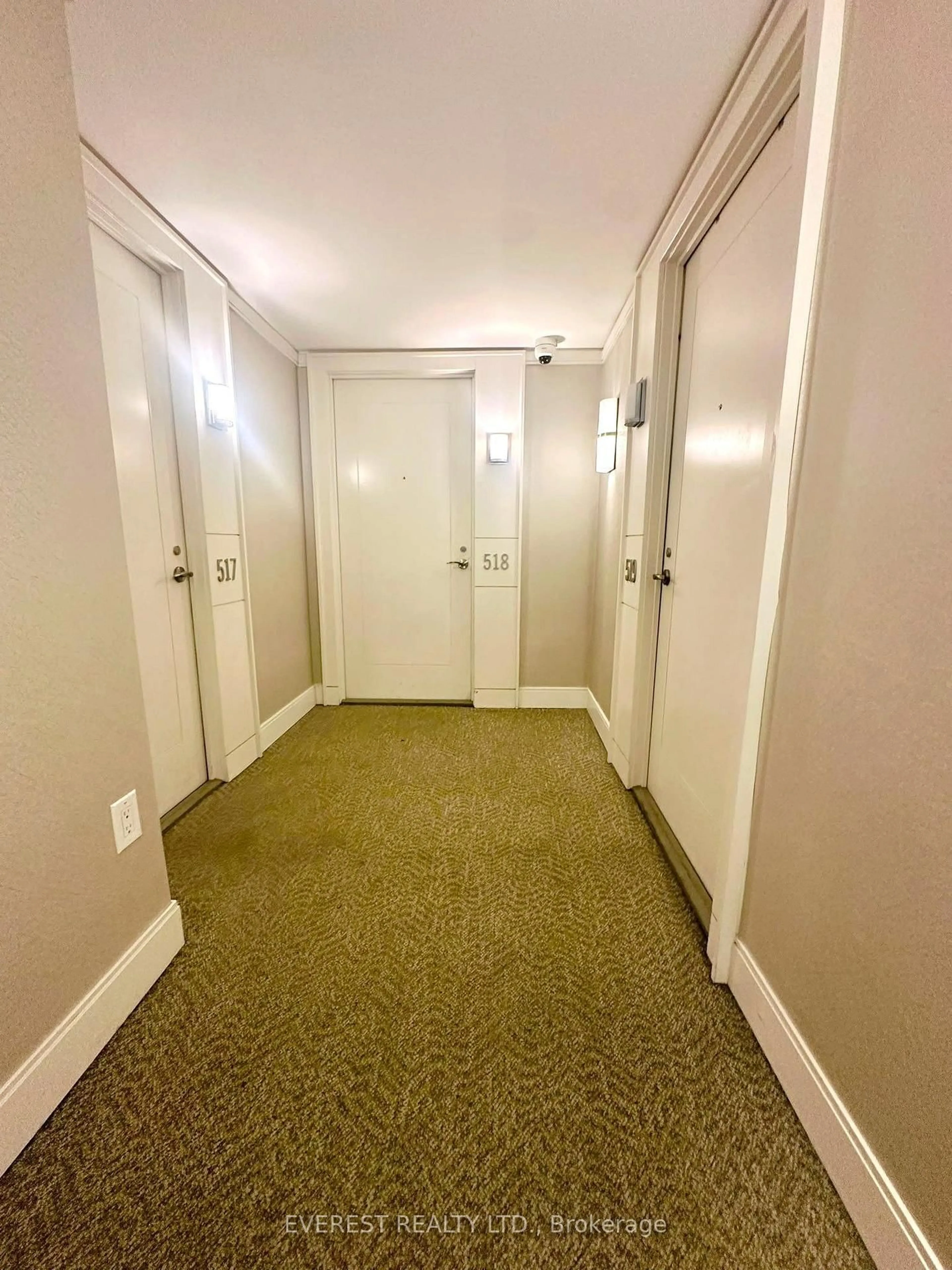 A pic of a room for 830 Lawrence Ave #517, Toronto Ontario M6A 1C2