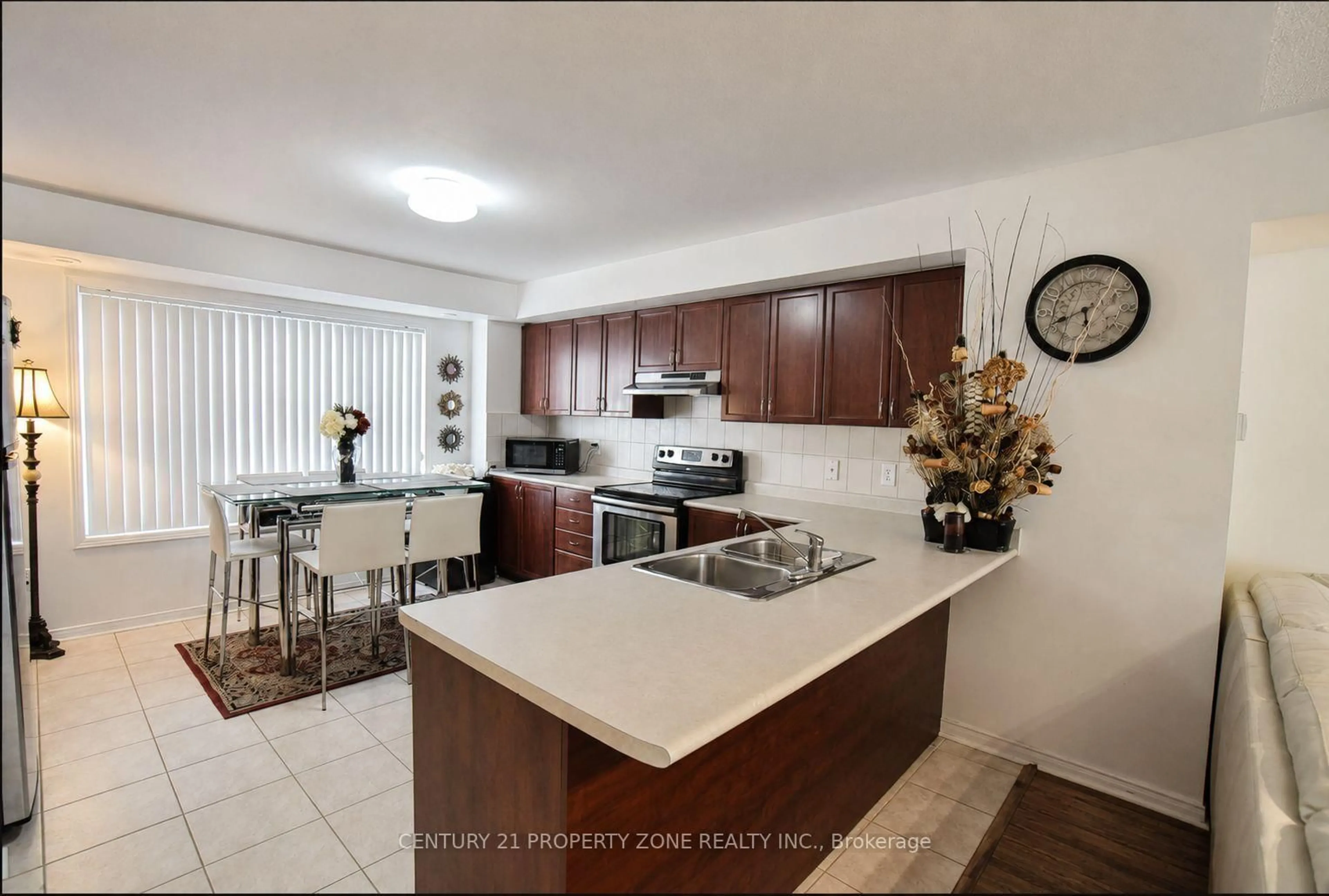 Open concept kitchen, unknown for 5035 Oscar Peterson Blvd #12, Mississauga Ontario L5M 0P4