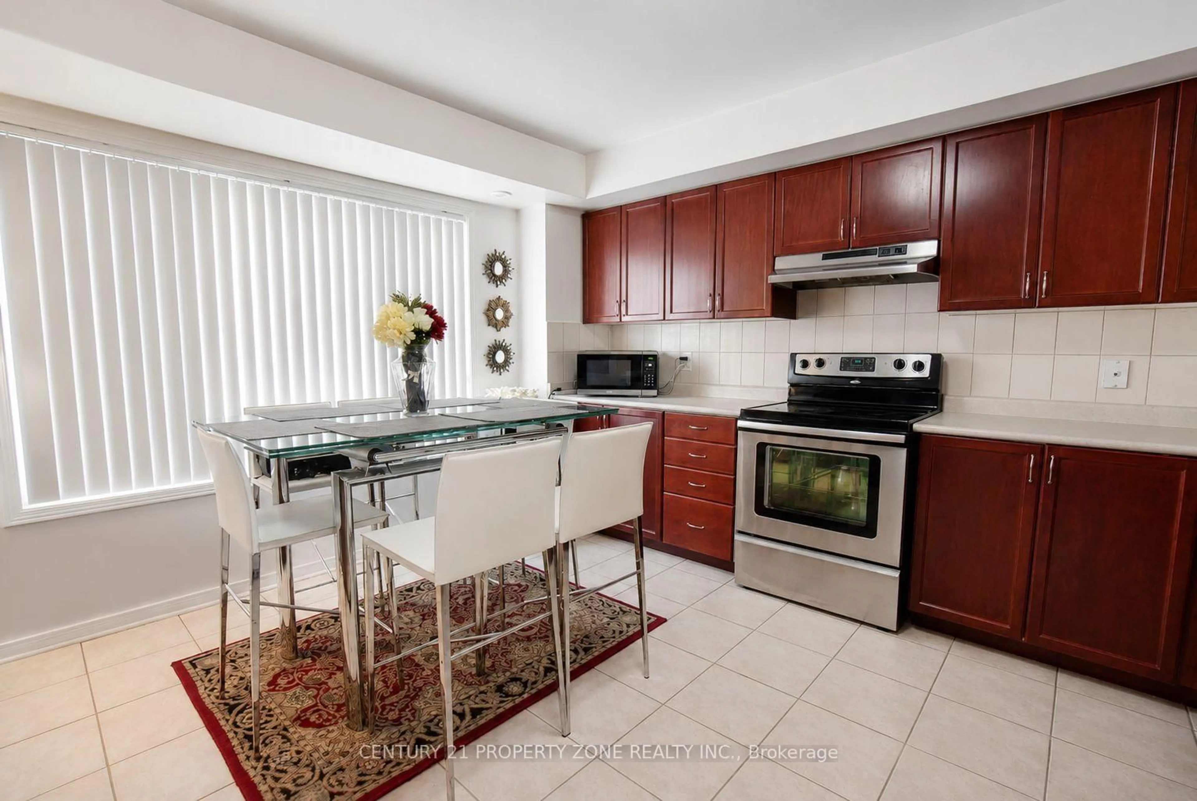 Unknown for 5035 Oscar Peterson Blvd #12, Mississauga Ontario L5M 0P4