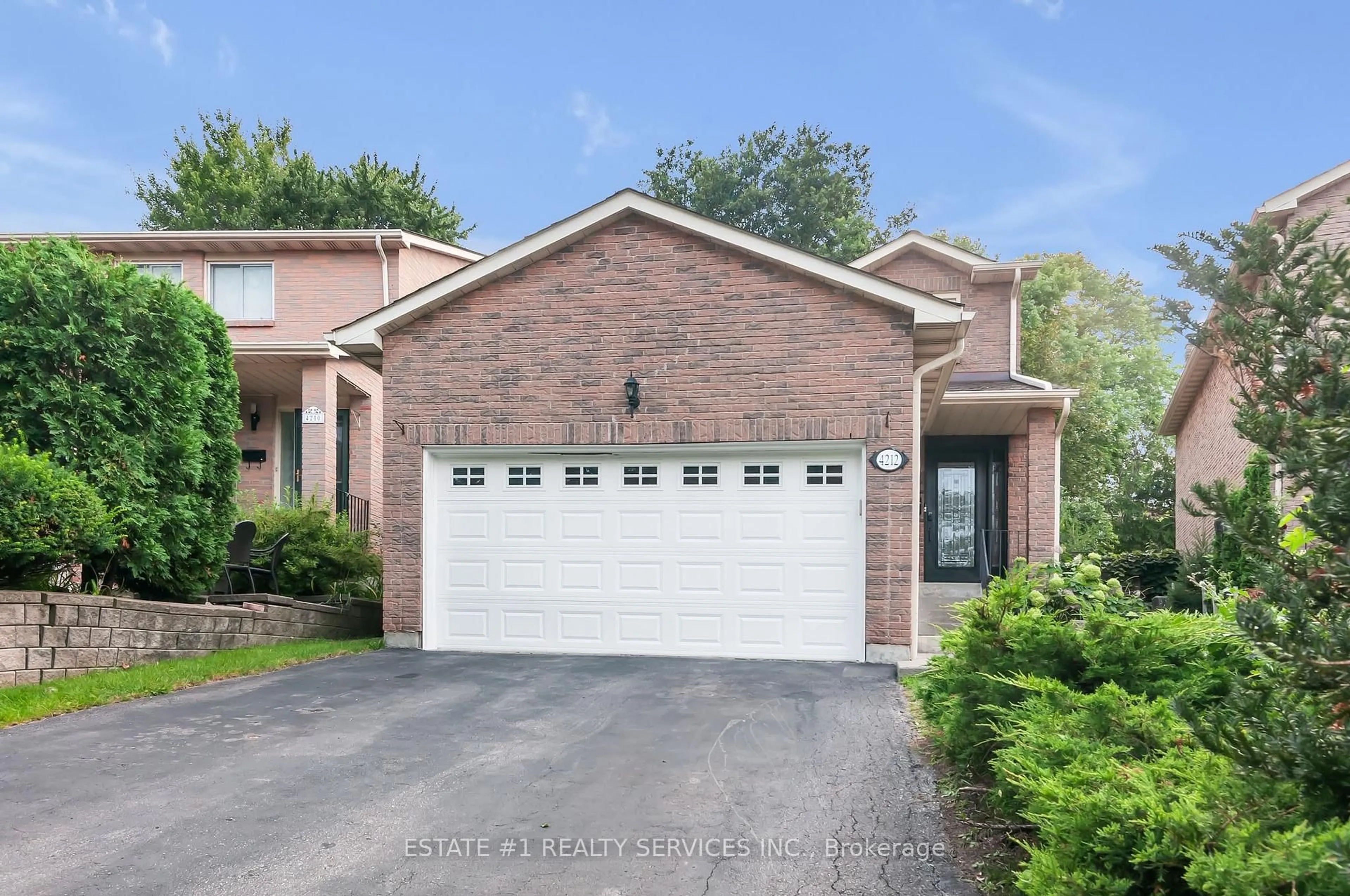 Home with brick exterior material, street for 4212 Powderhorn Cres, Mississauga Ontario L5L 3B9