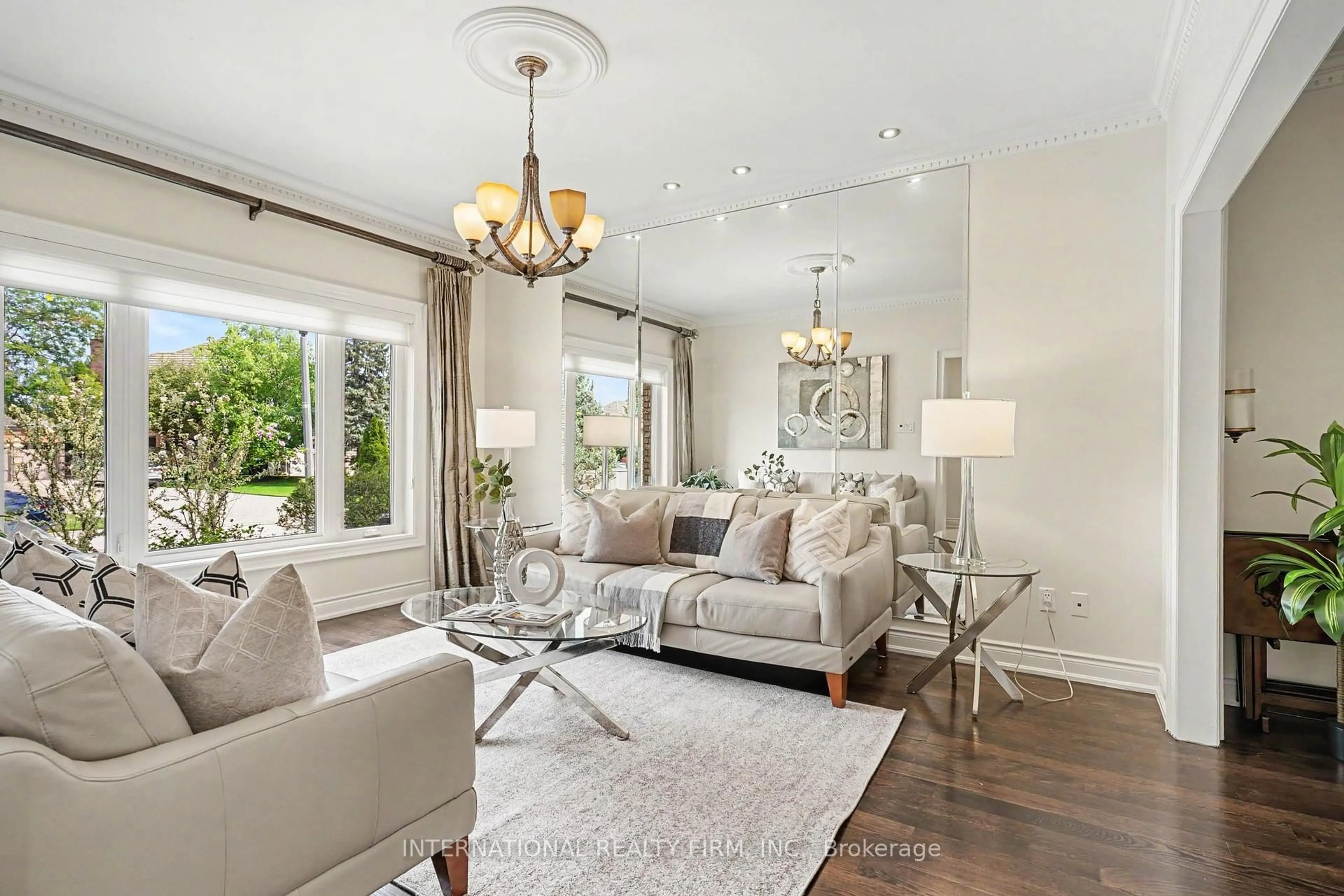 Living room with furniture, unknown for 5240 Elmridge Dr, Mississauga Ontario L5M 5A4